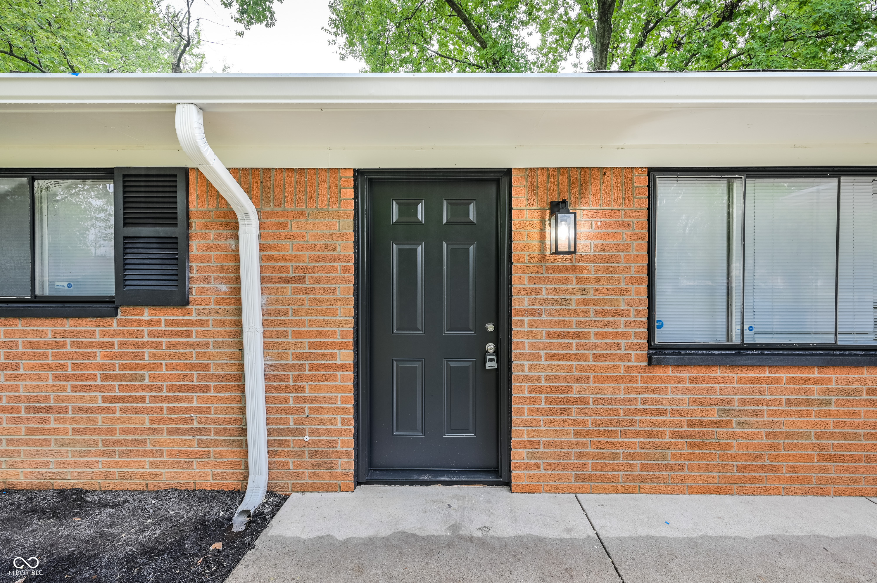 2522 Morning Star Drive