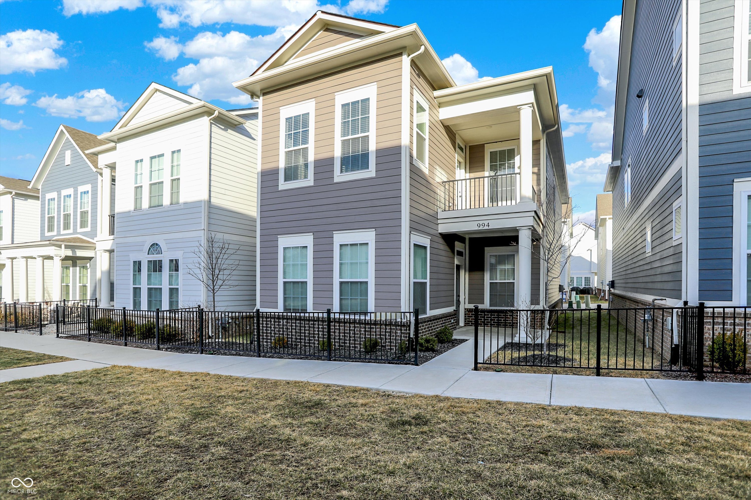994 Astor Lane