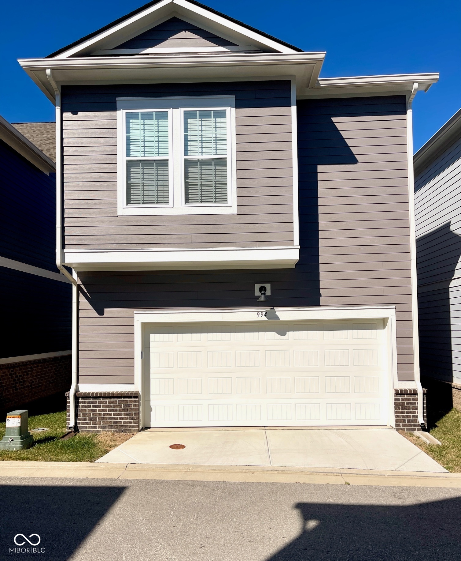 994 Astor Lane