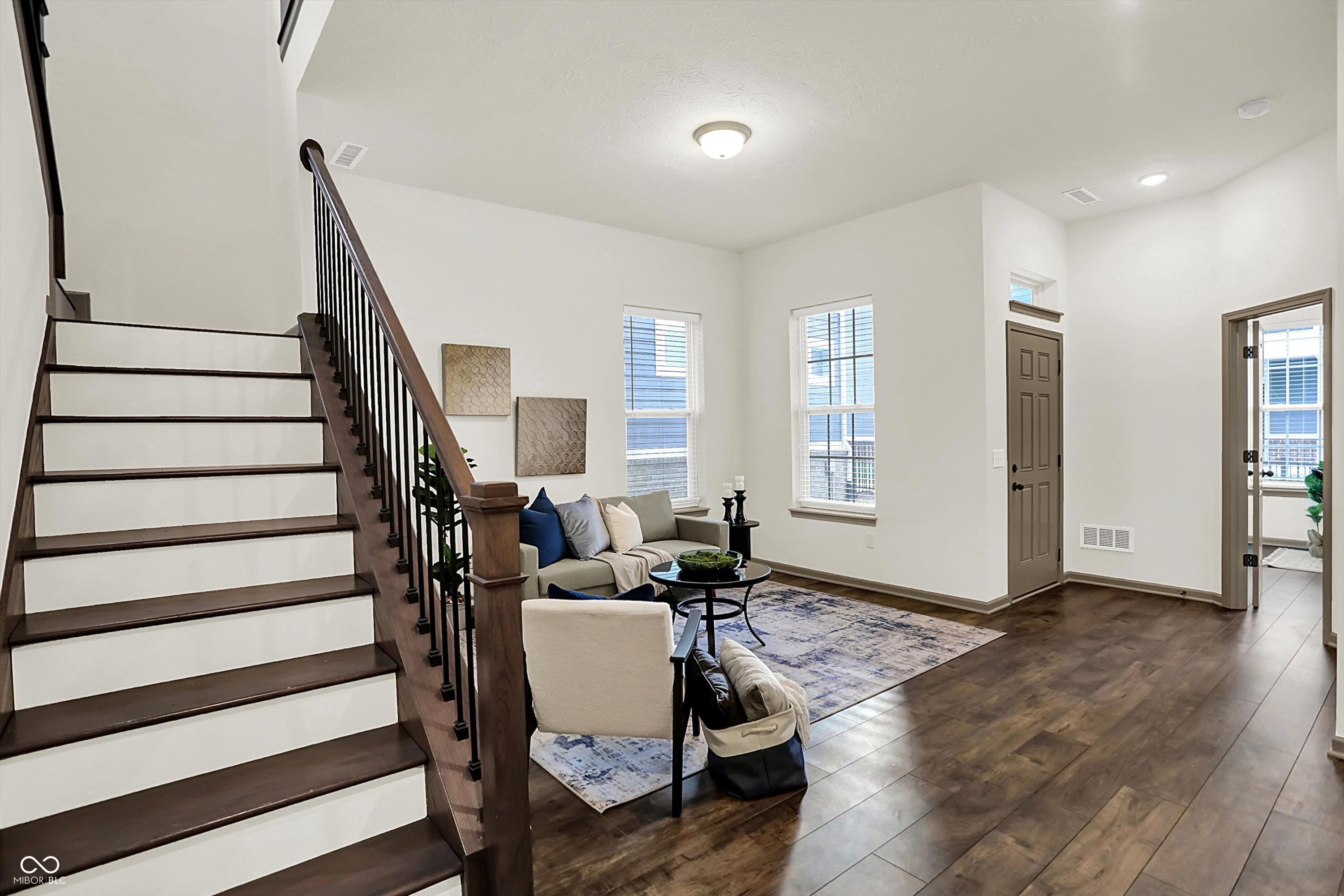 994 Astor Lane