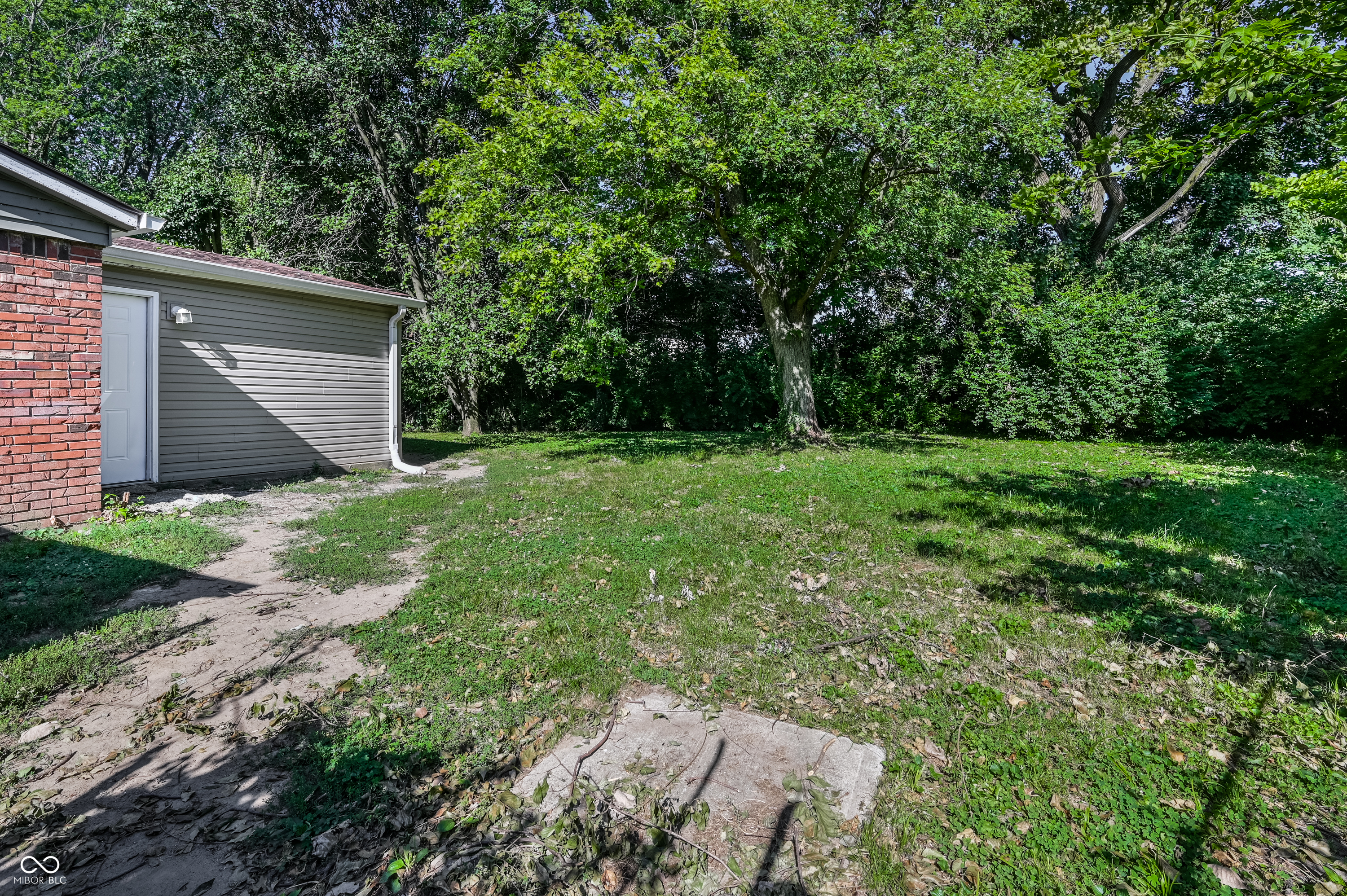 2046 Schwier Court