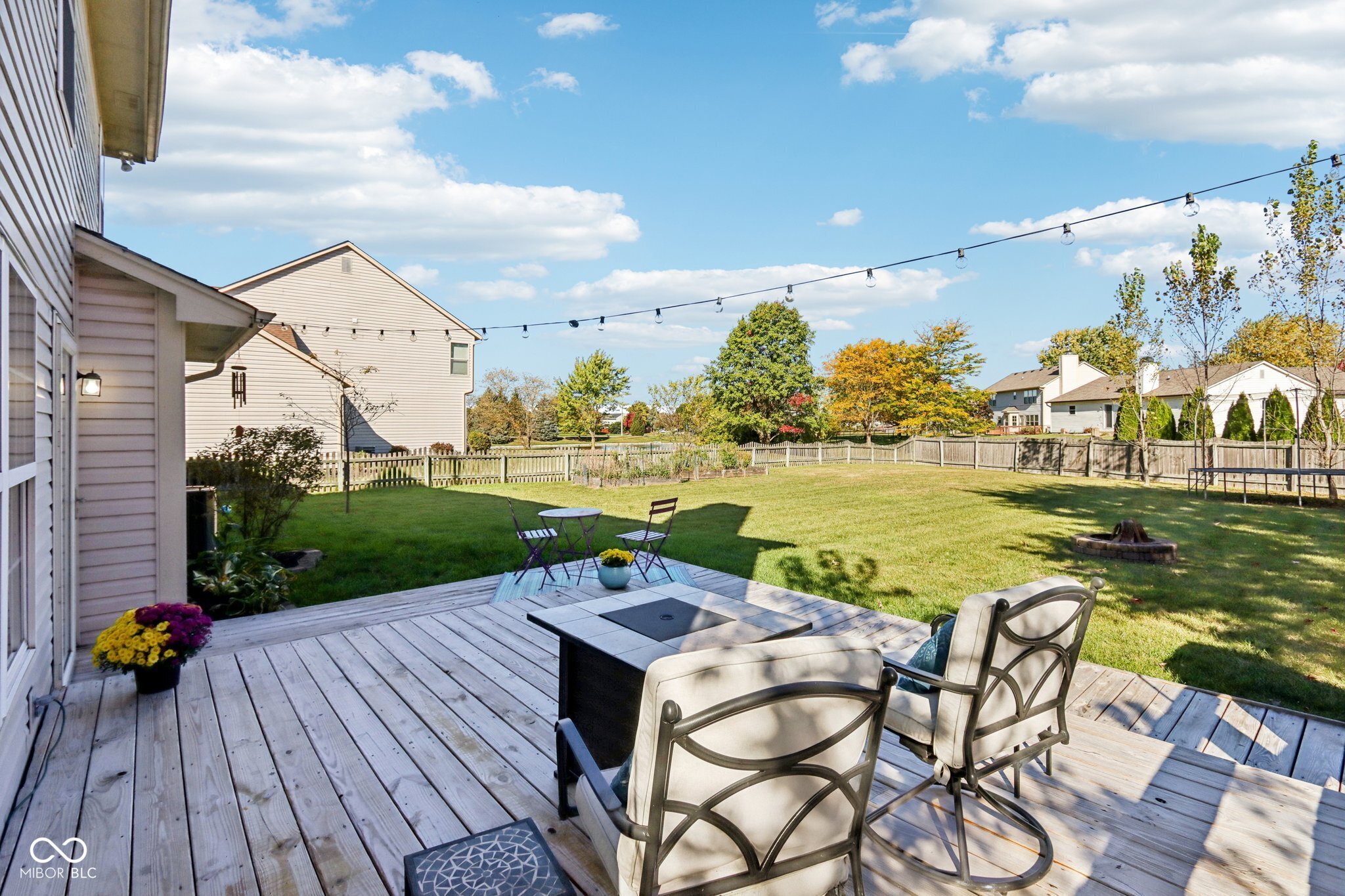 9887 Cranberry Circle