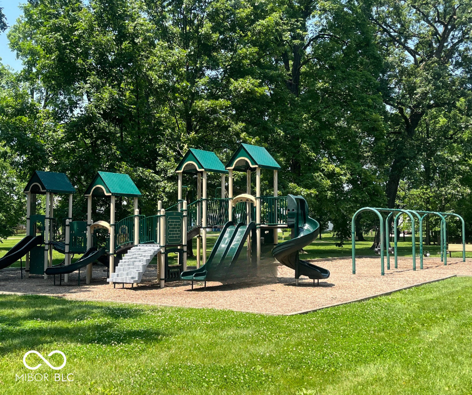 9887 Cranberry Circle