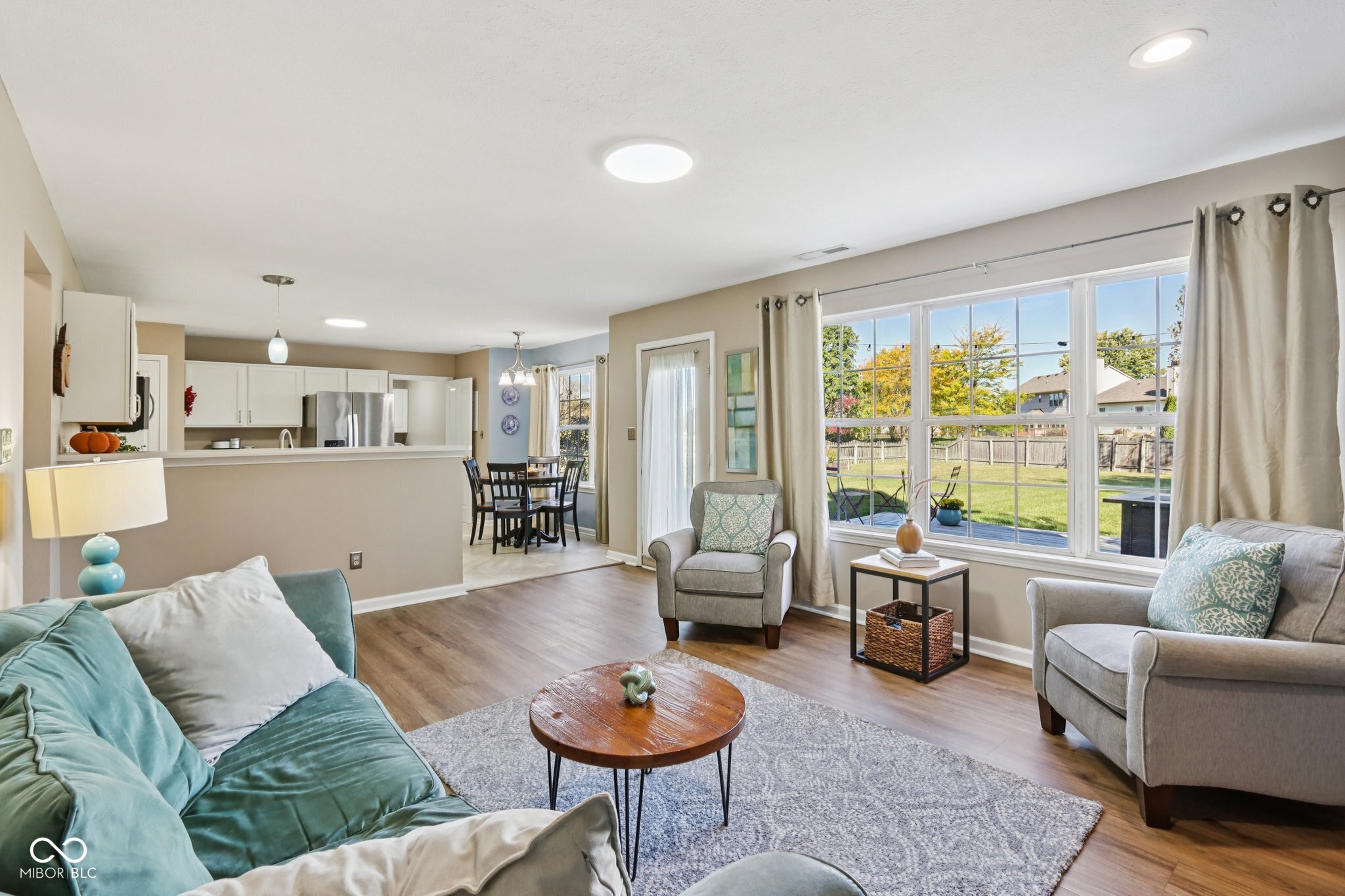 9887 Cranberry Circle