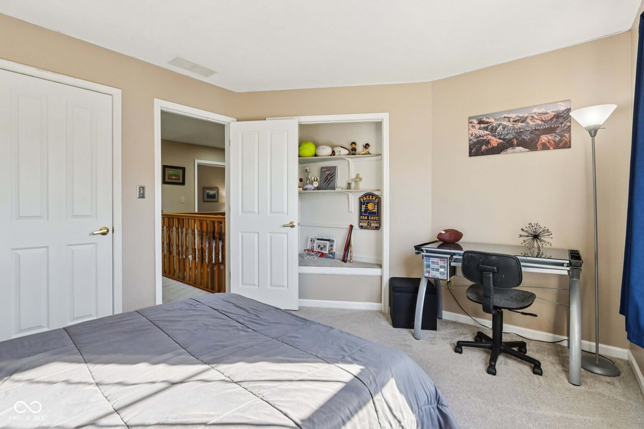 9887 Cranberry Circle