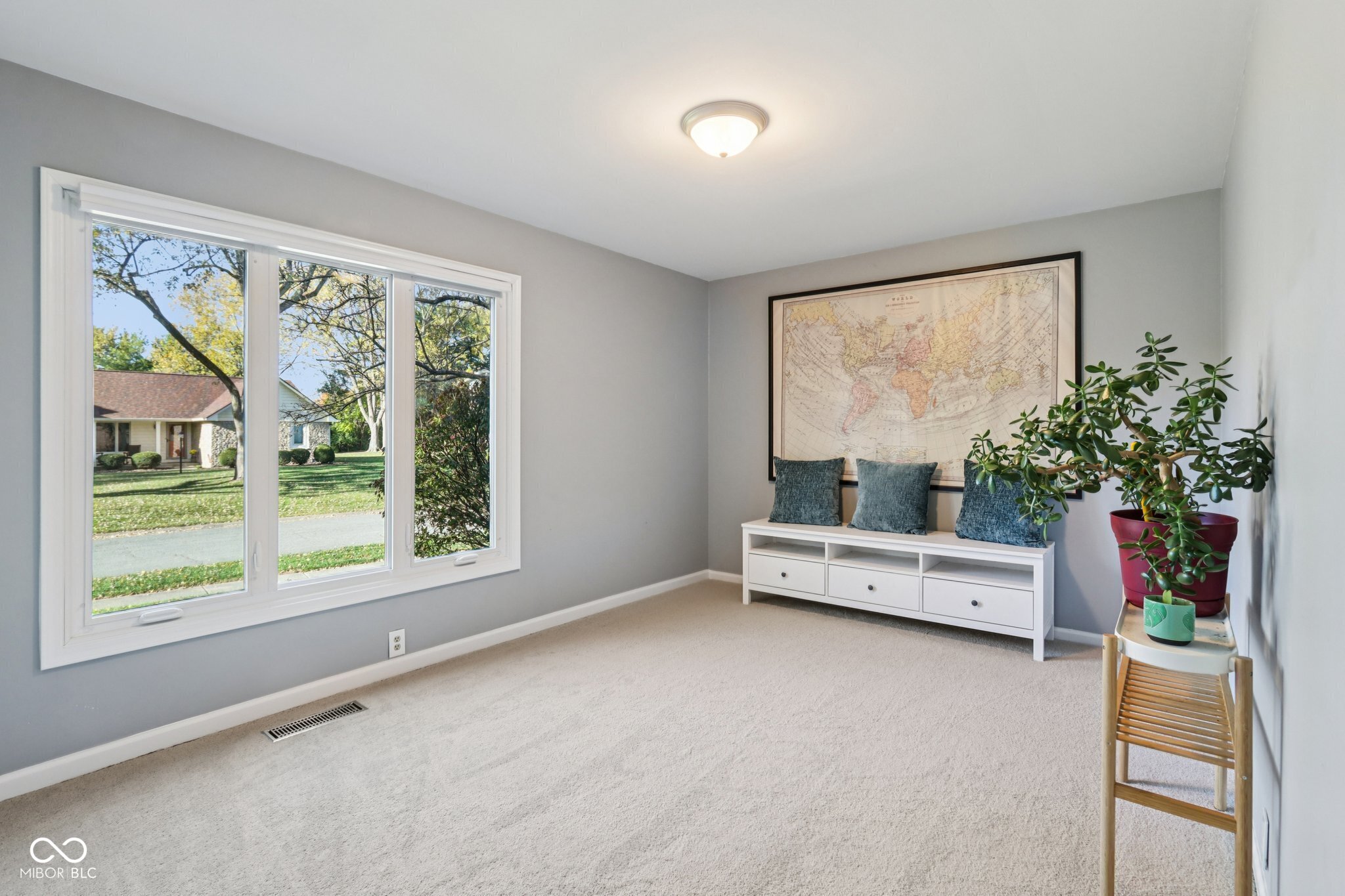 7937 Castle Lake Road