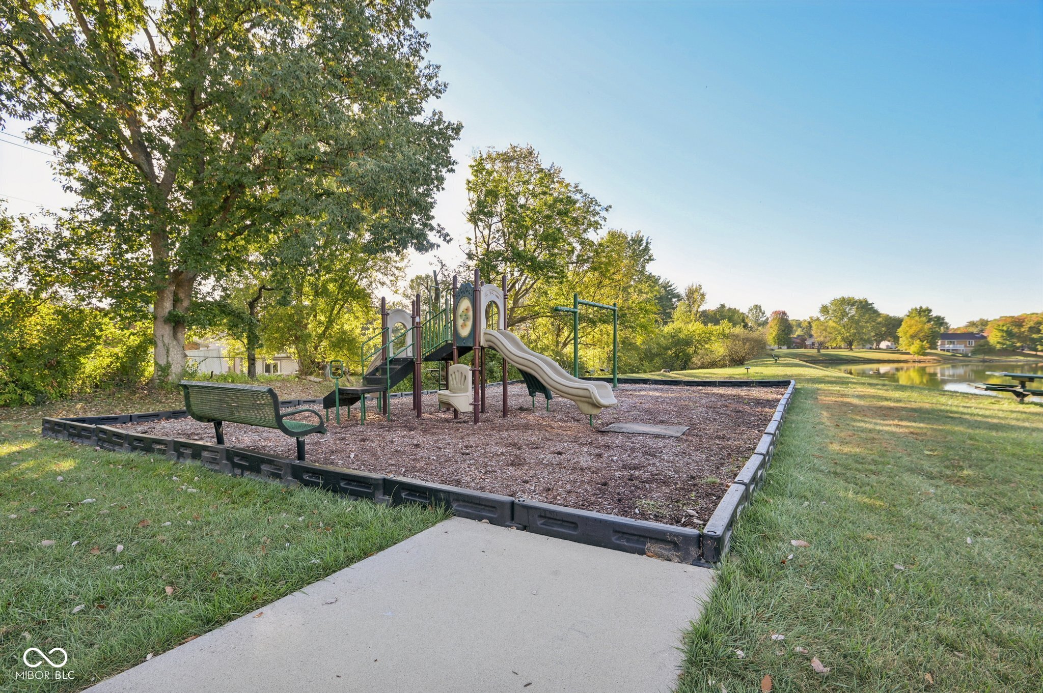 7937 Castle Lake Road