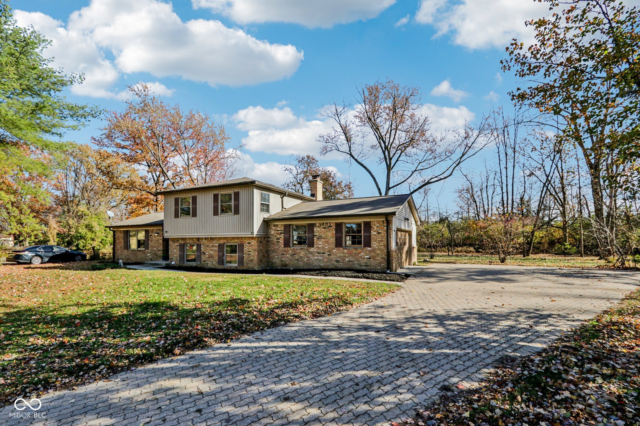 5843 Barnstable Court