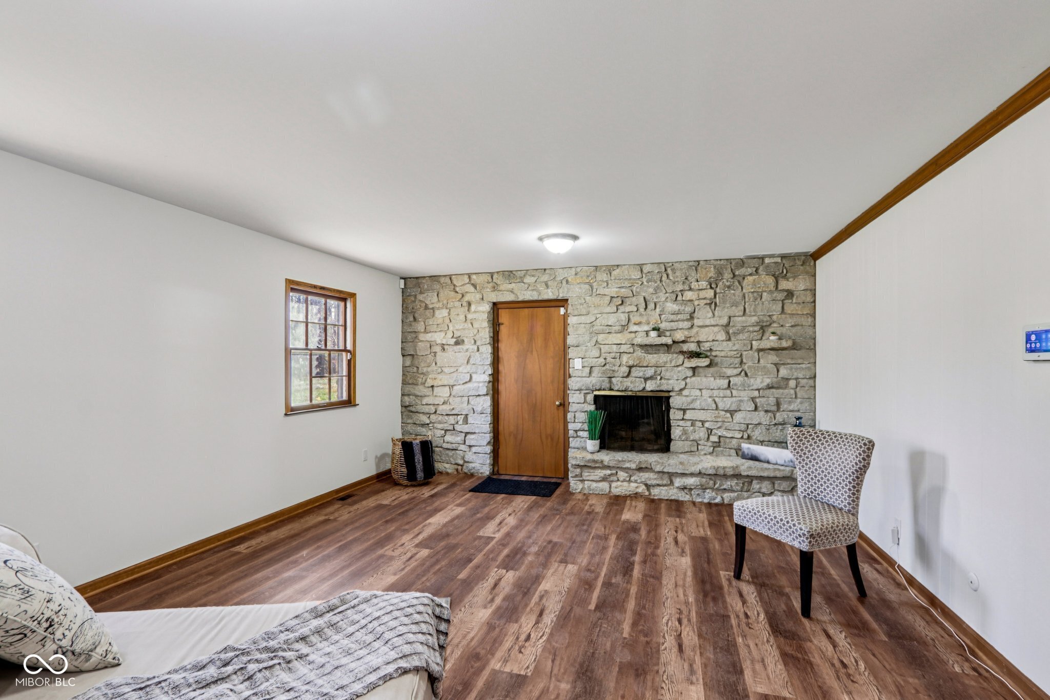 5843 Barnstable Court