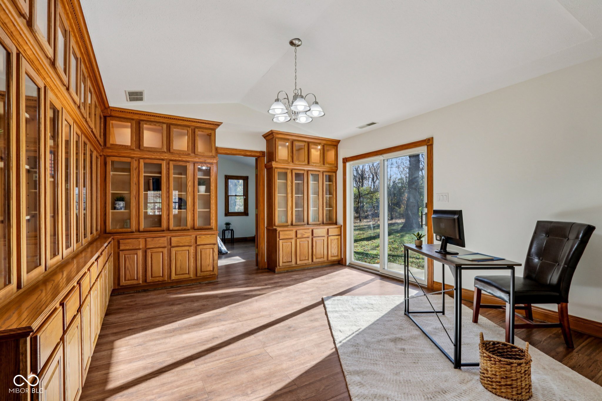 5843 Barnstable Court