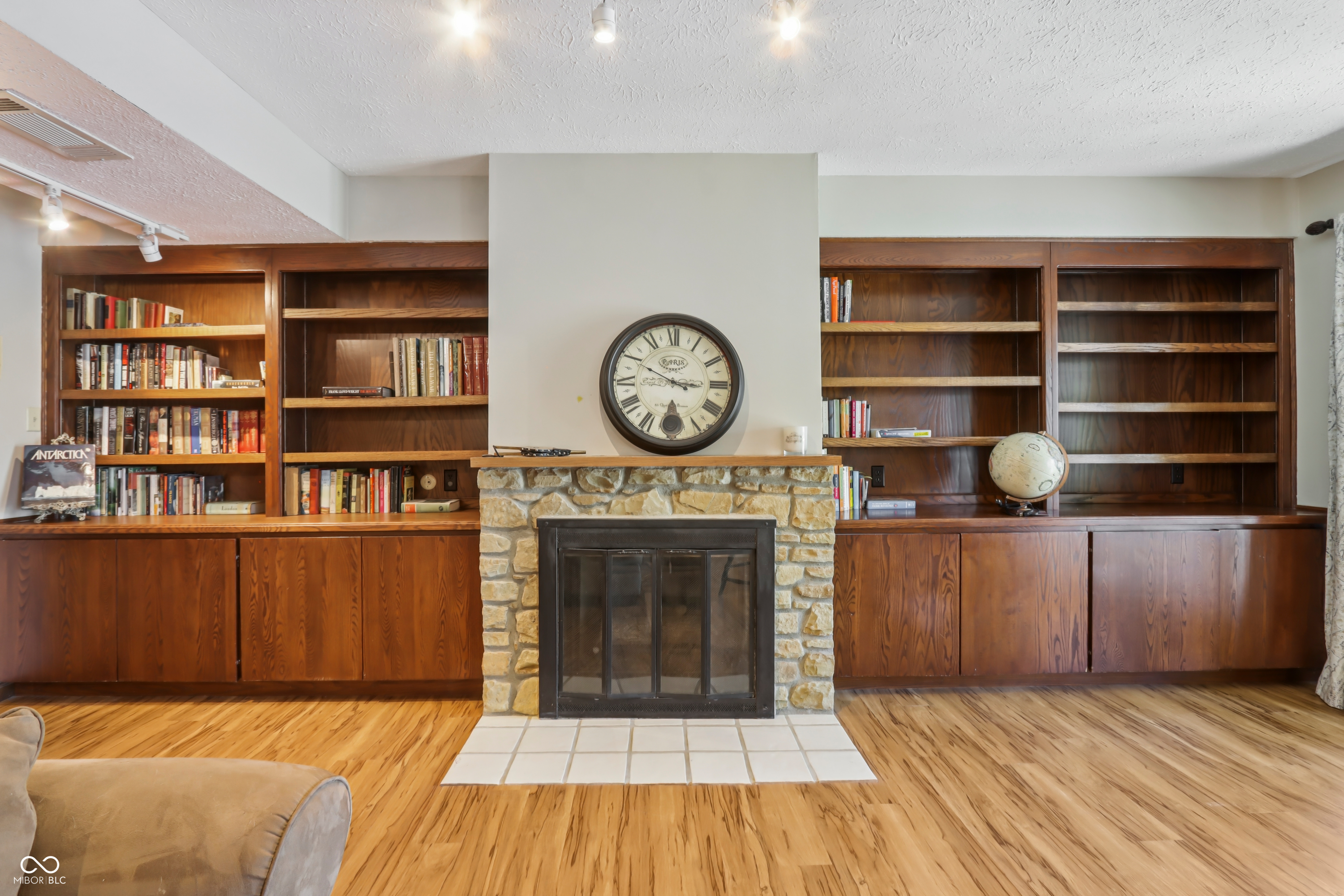 3339 Bay Point Drive