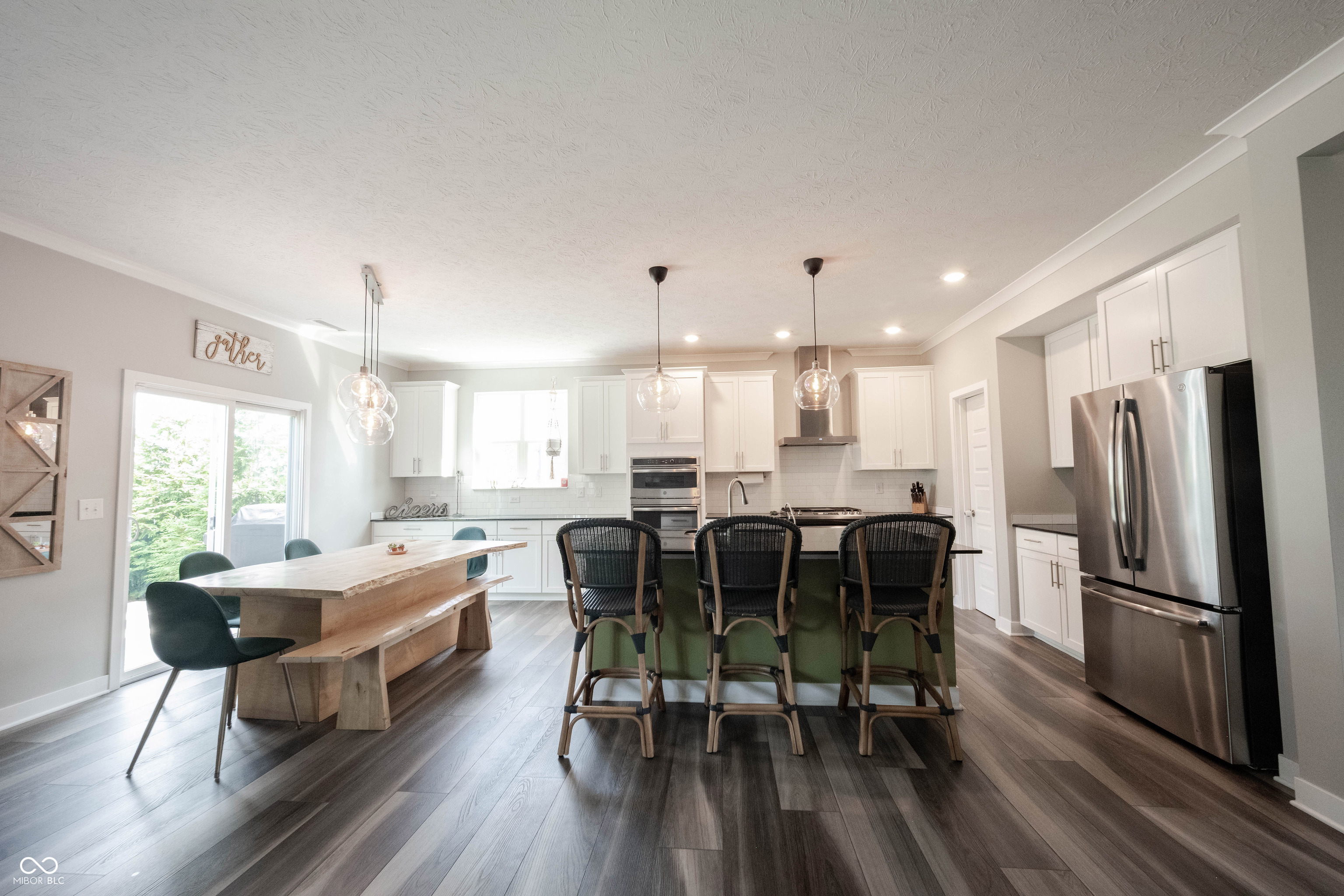 9927 Midnight Line Drive