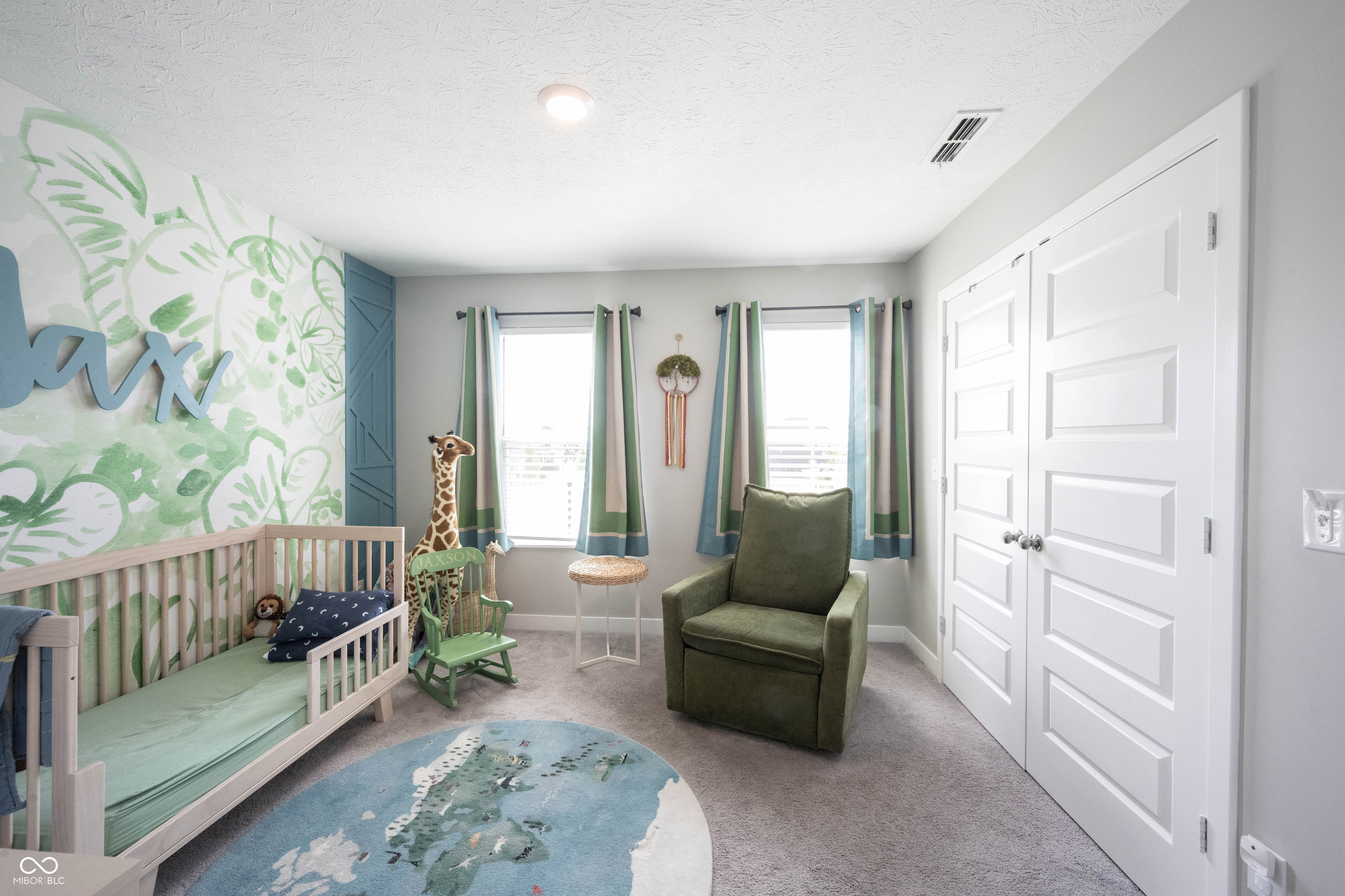 9927 Midnight Line Drive