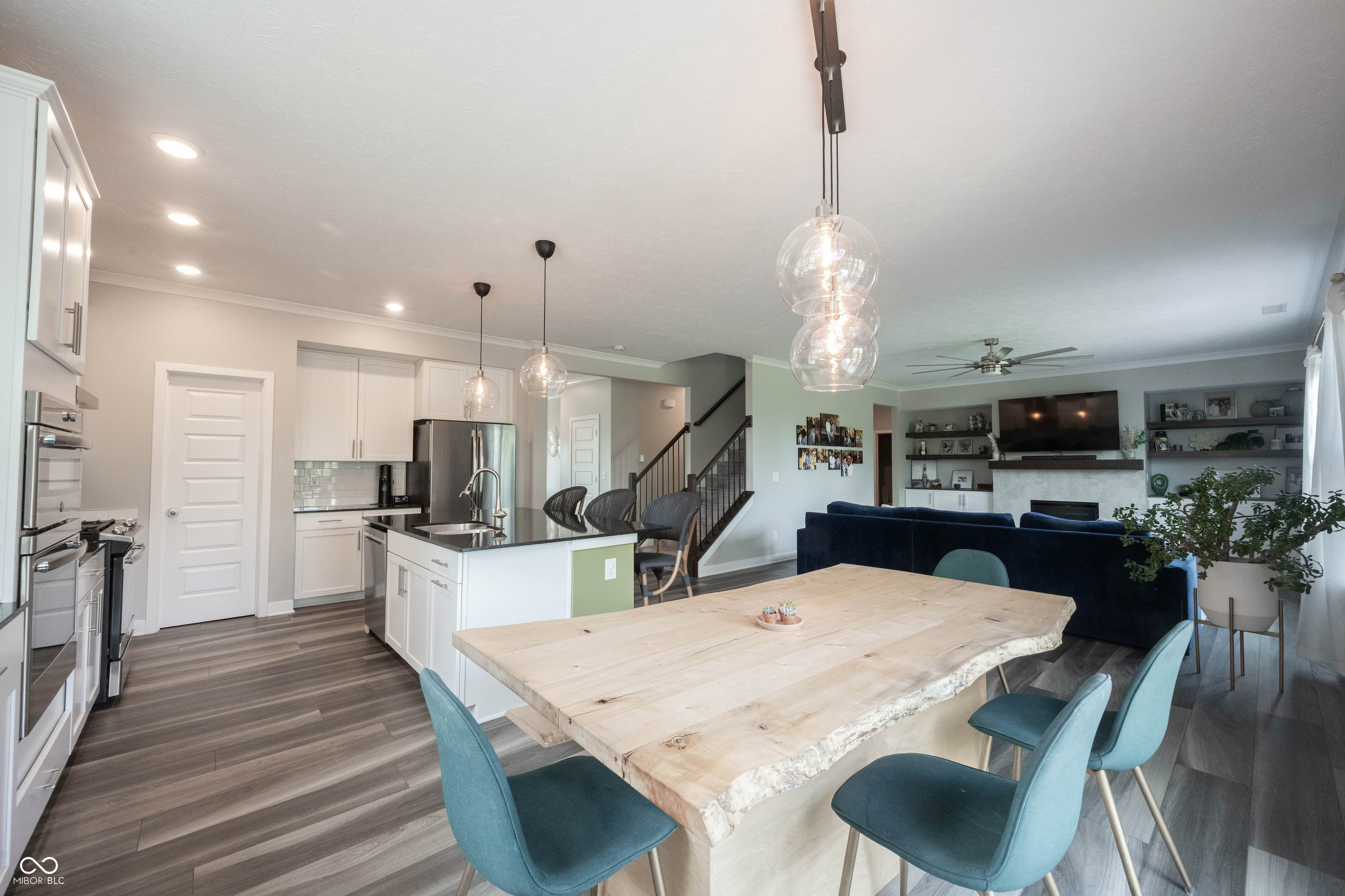 9927 Midnight Line Drive