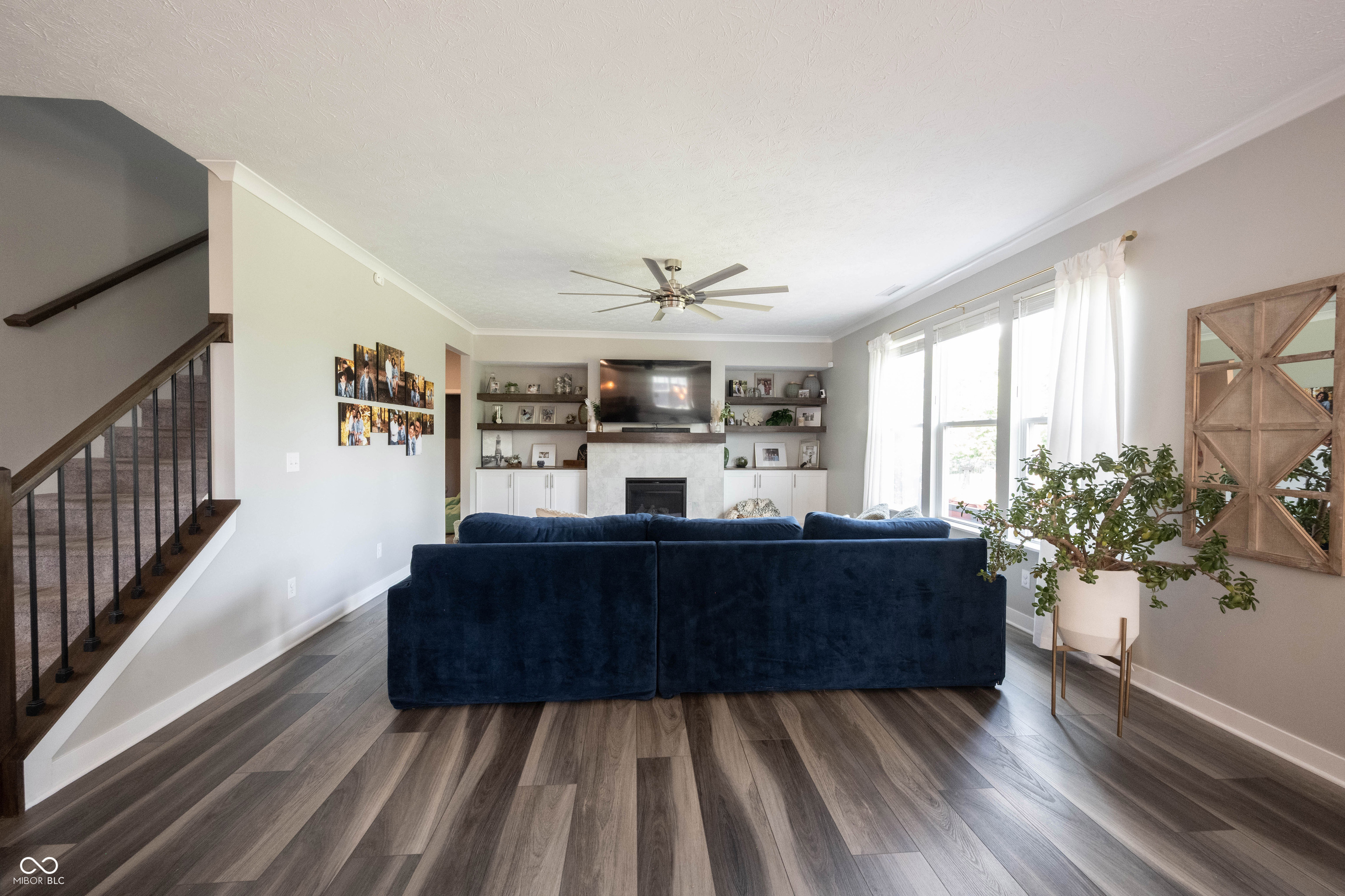 9927 Midnight Line Drive