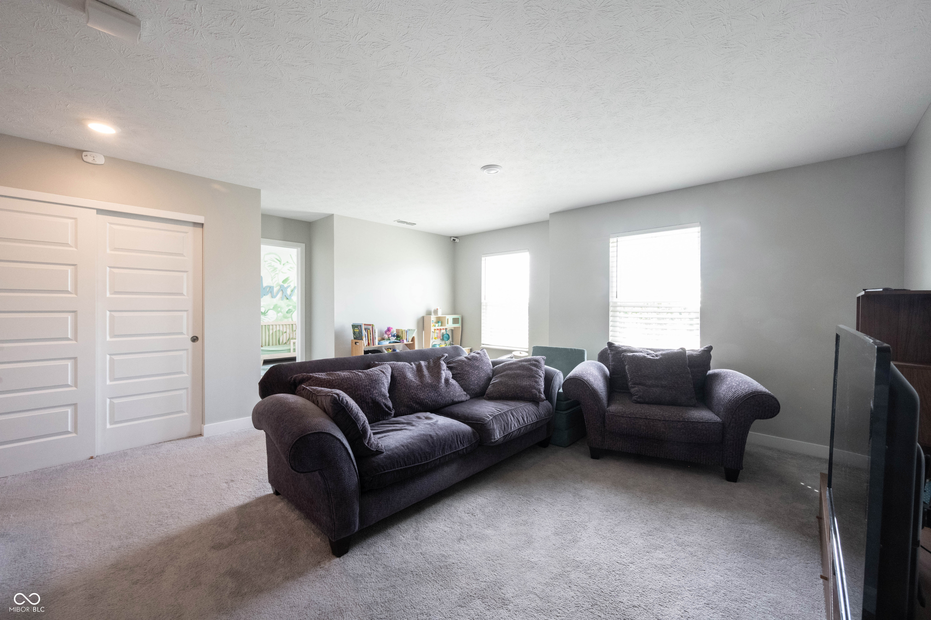 9927 Midnight Line Drive