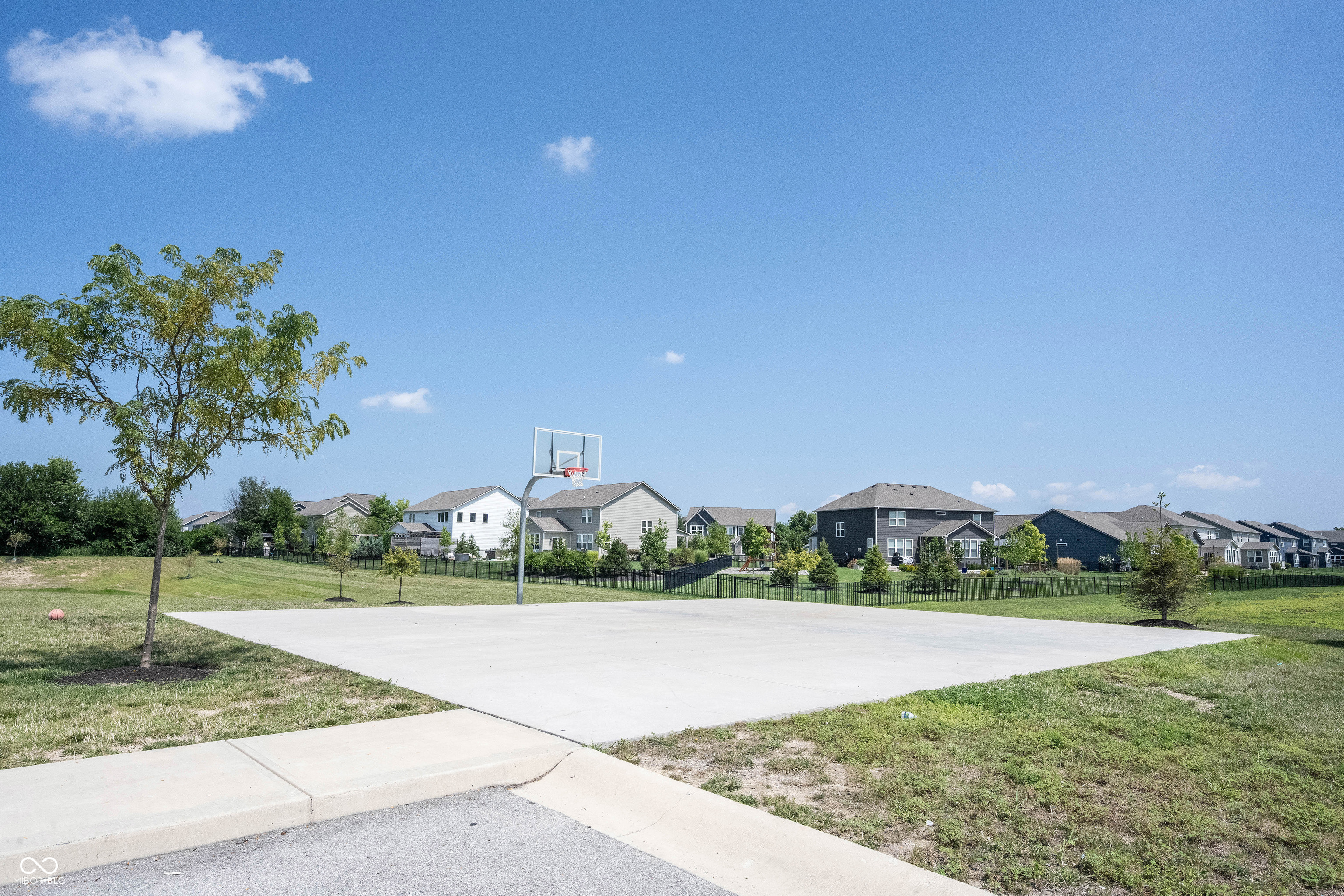 9927 Midnight Line Drive