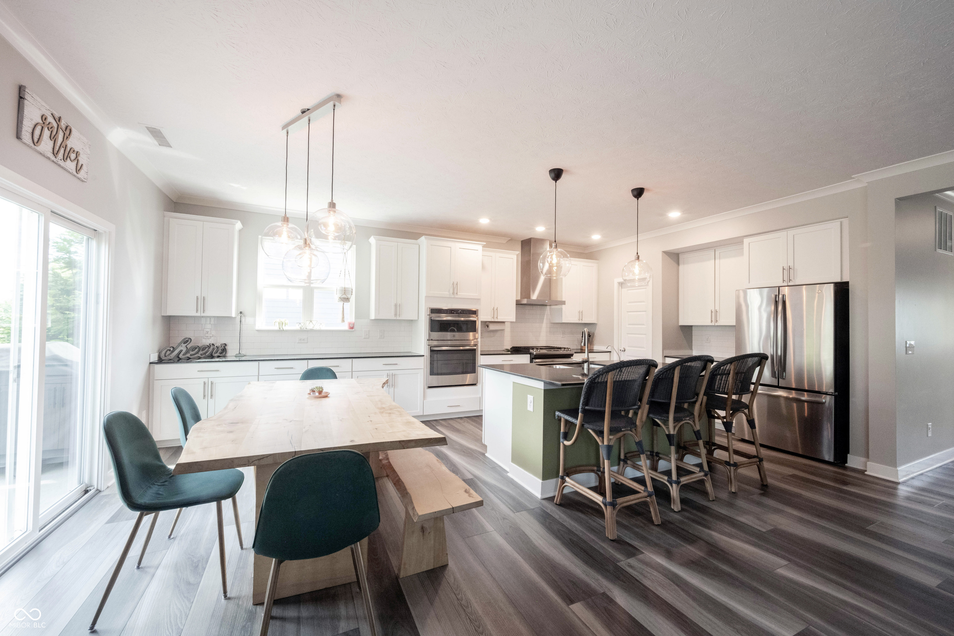 9927 Midnight Line Drive