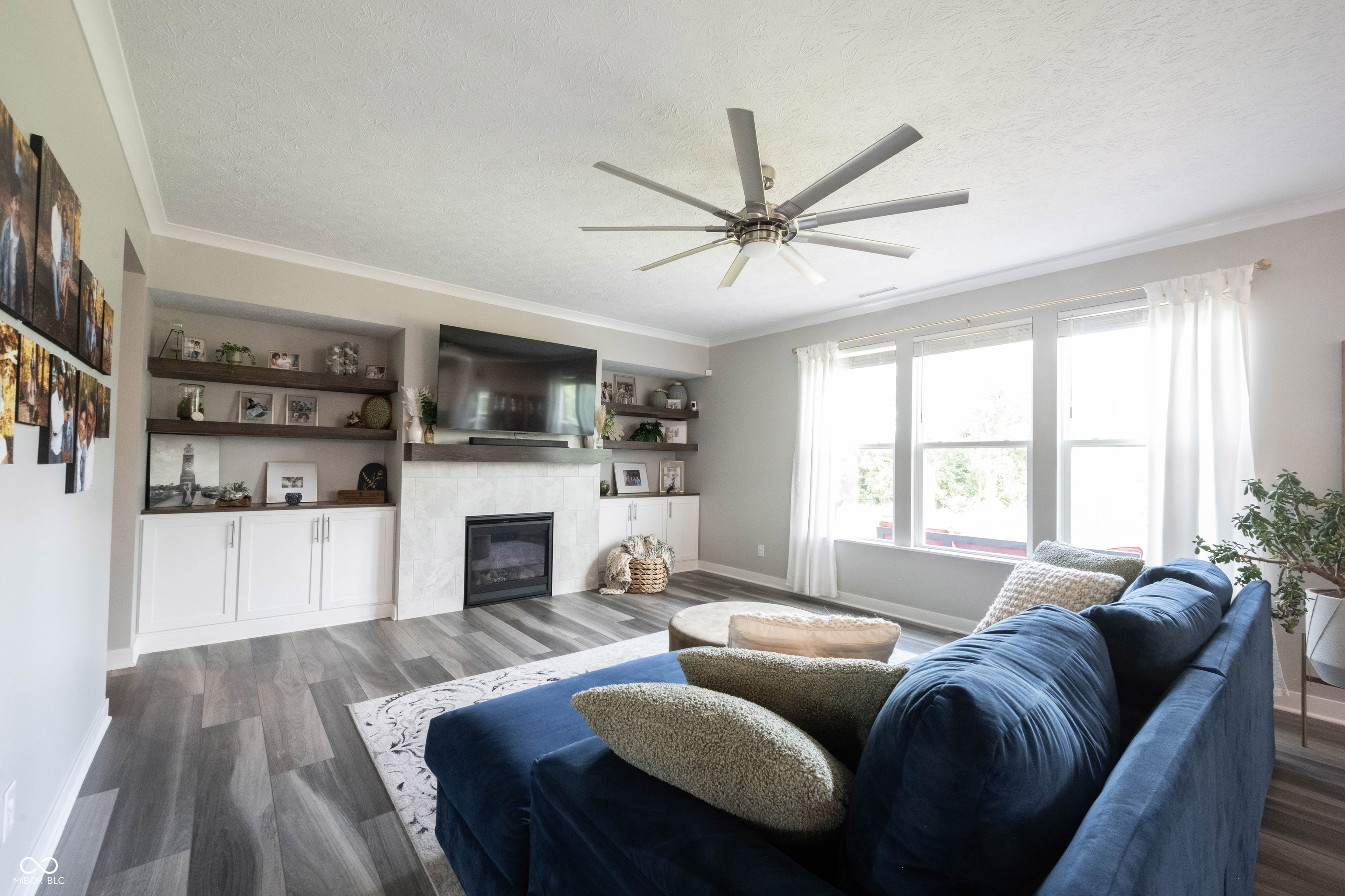 9927 Midnight Line Drive