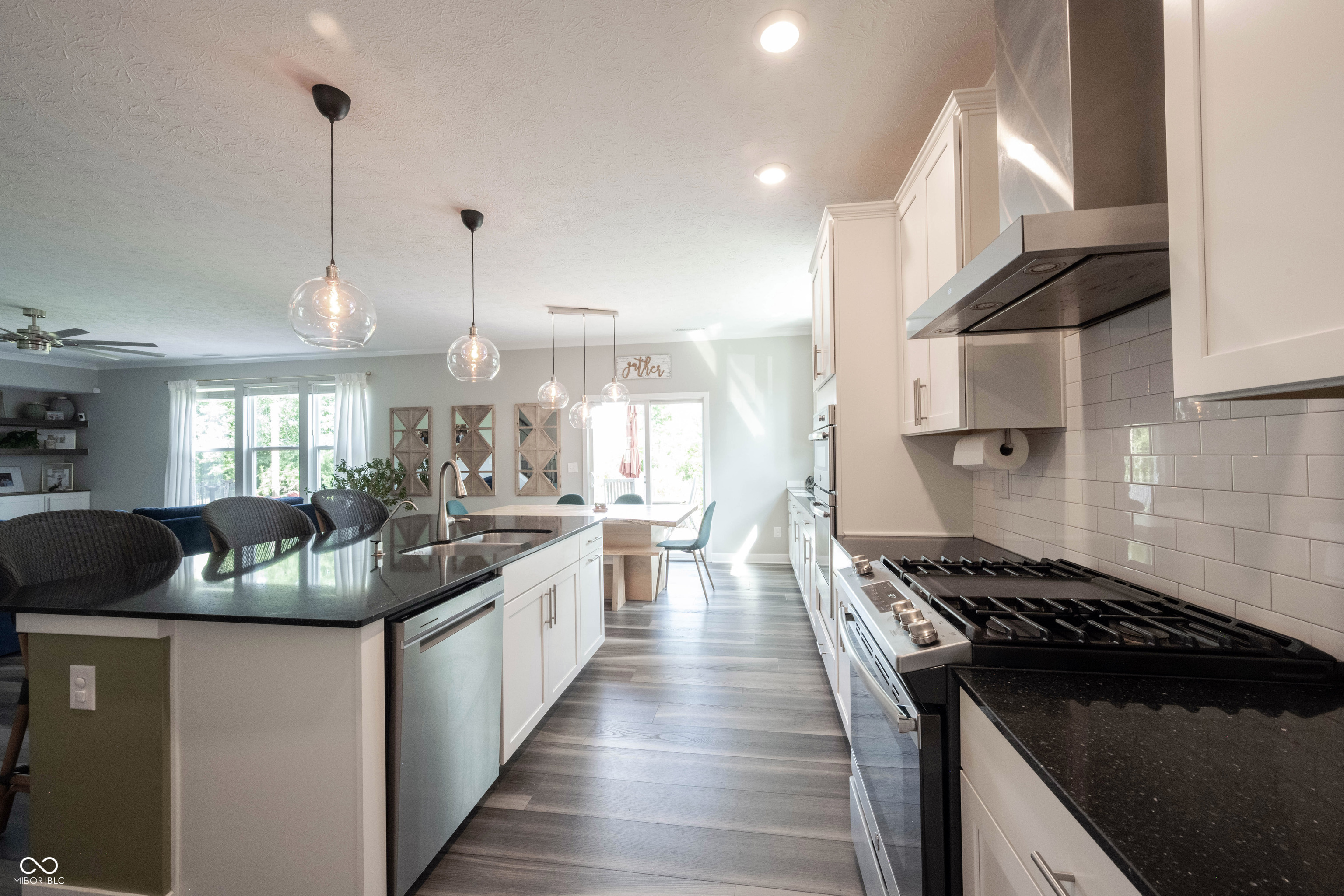 9927 Midnight Line Drive