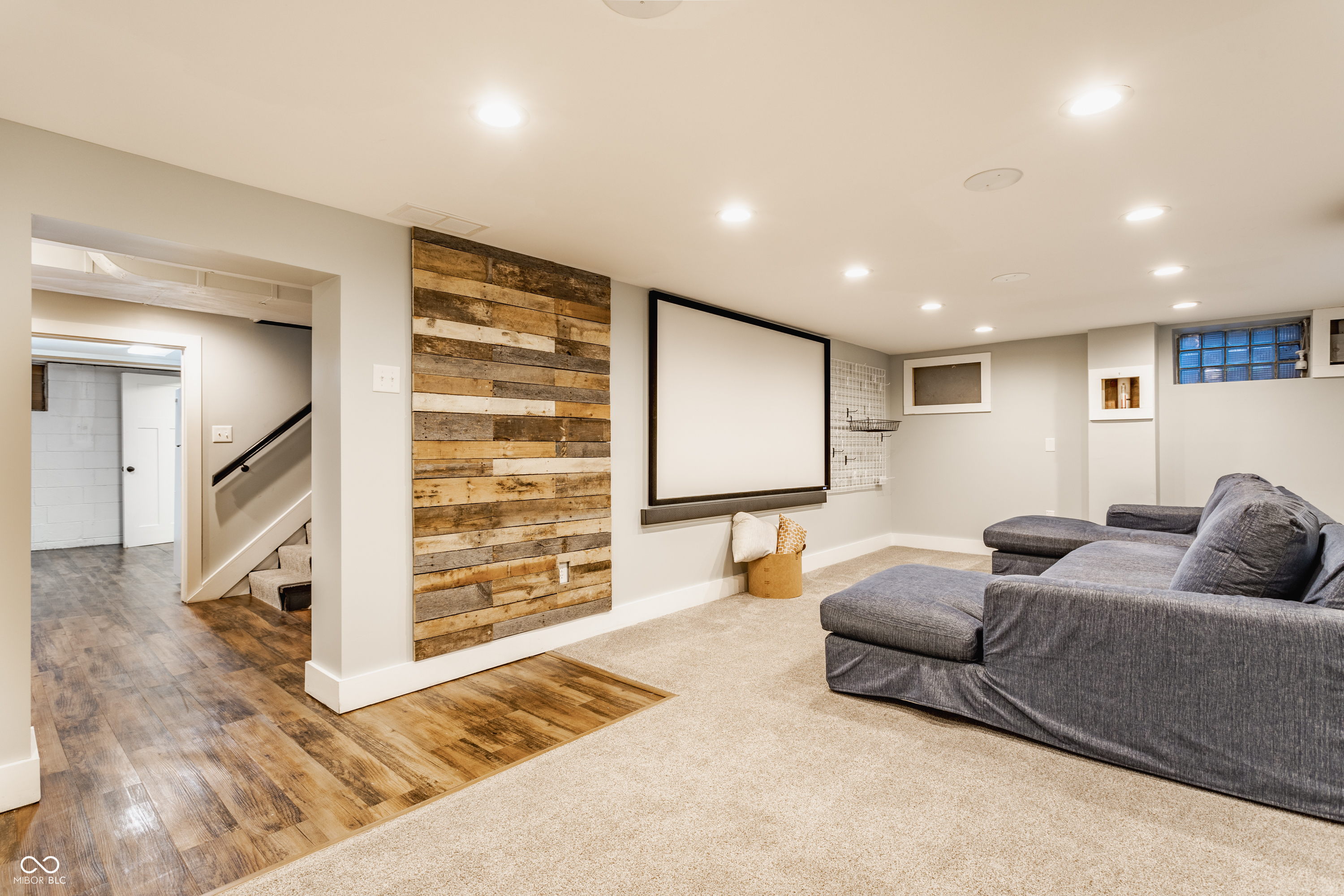 5825 N Washington Boulevard