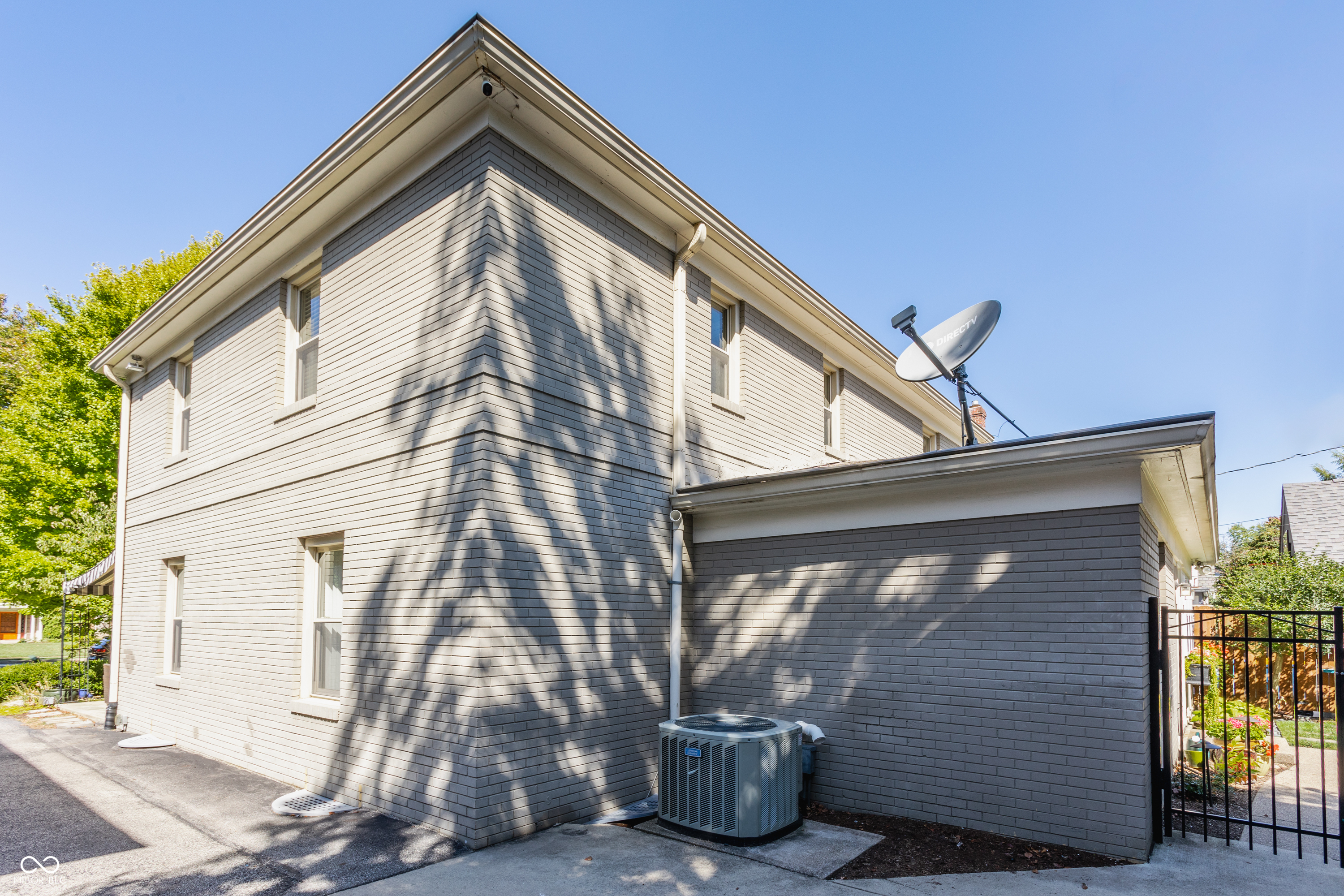 5825 N Washington Boulevard