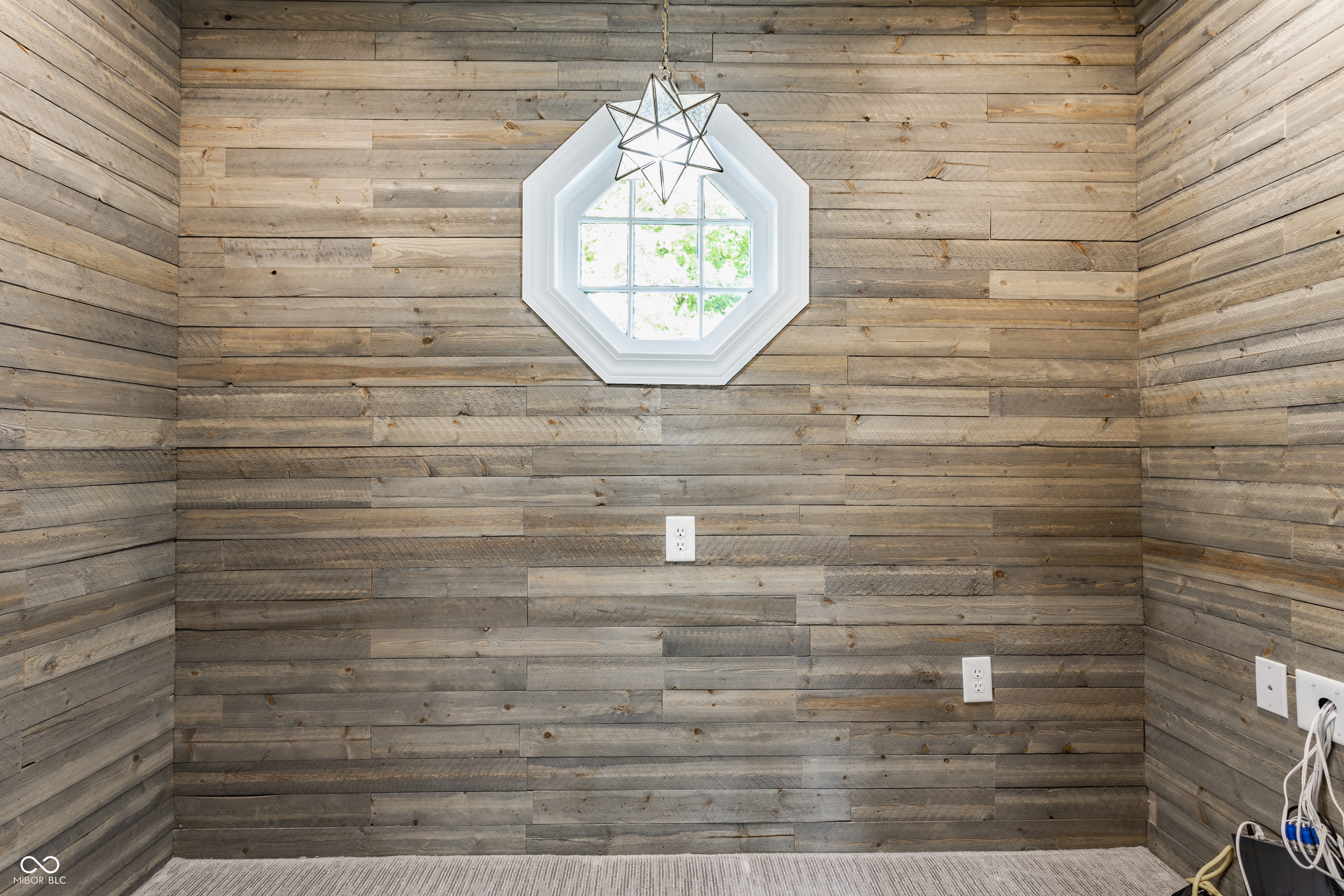 5825 N Washington Boulevard