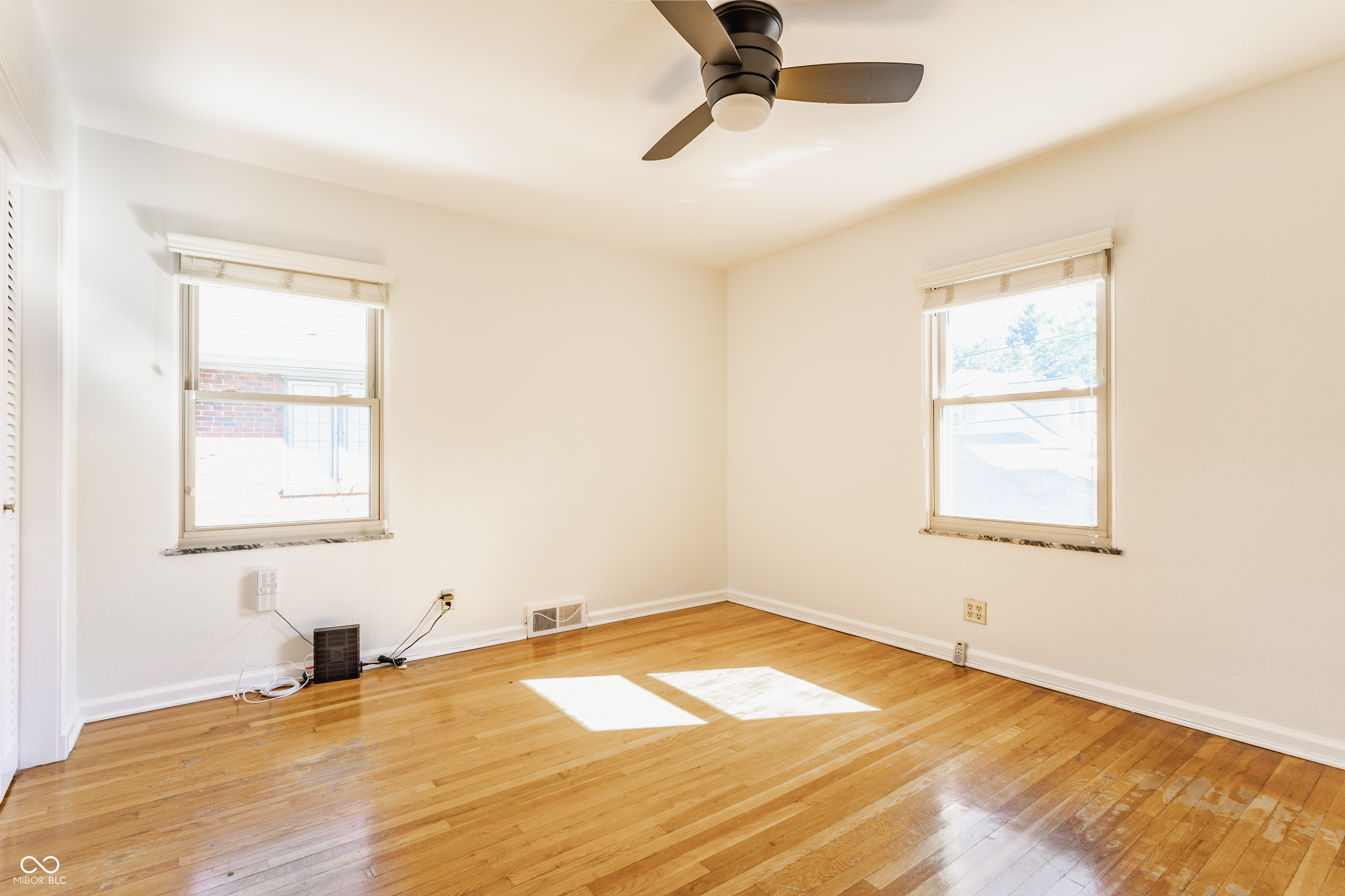 5825 N Washington Boulevard