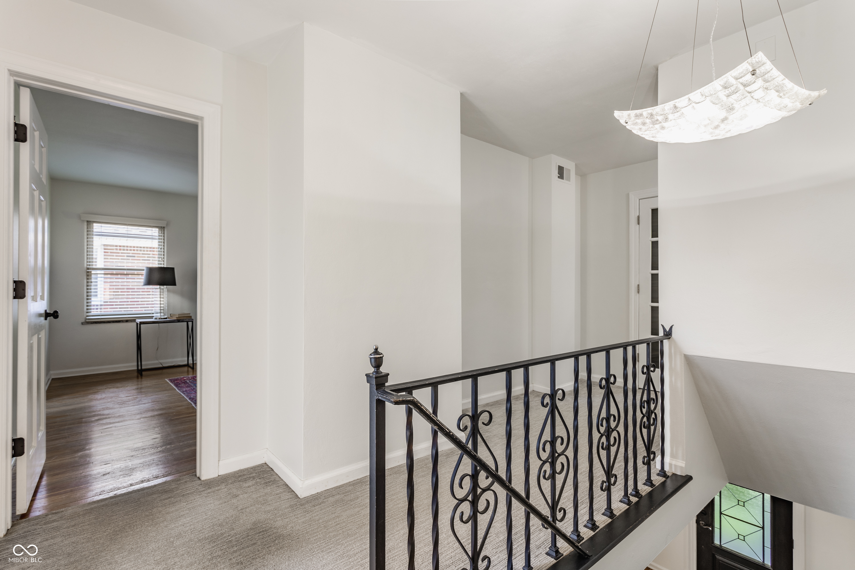 5825 N Washington Boulevard