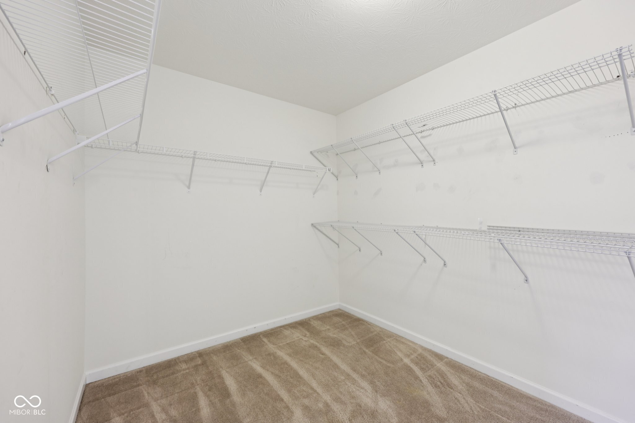 5020 Greenside Drive