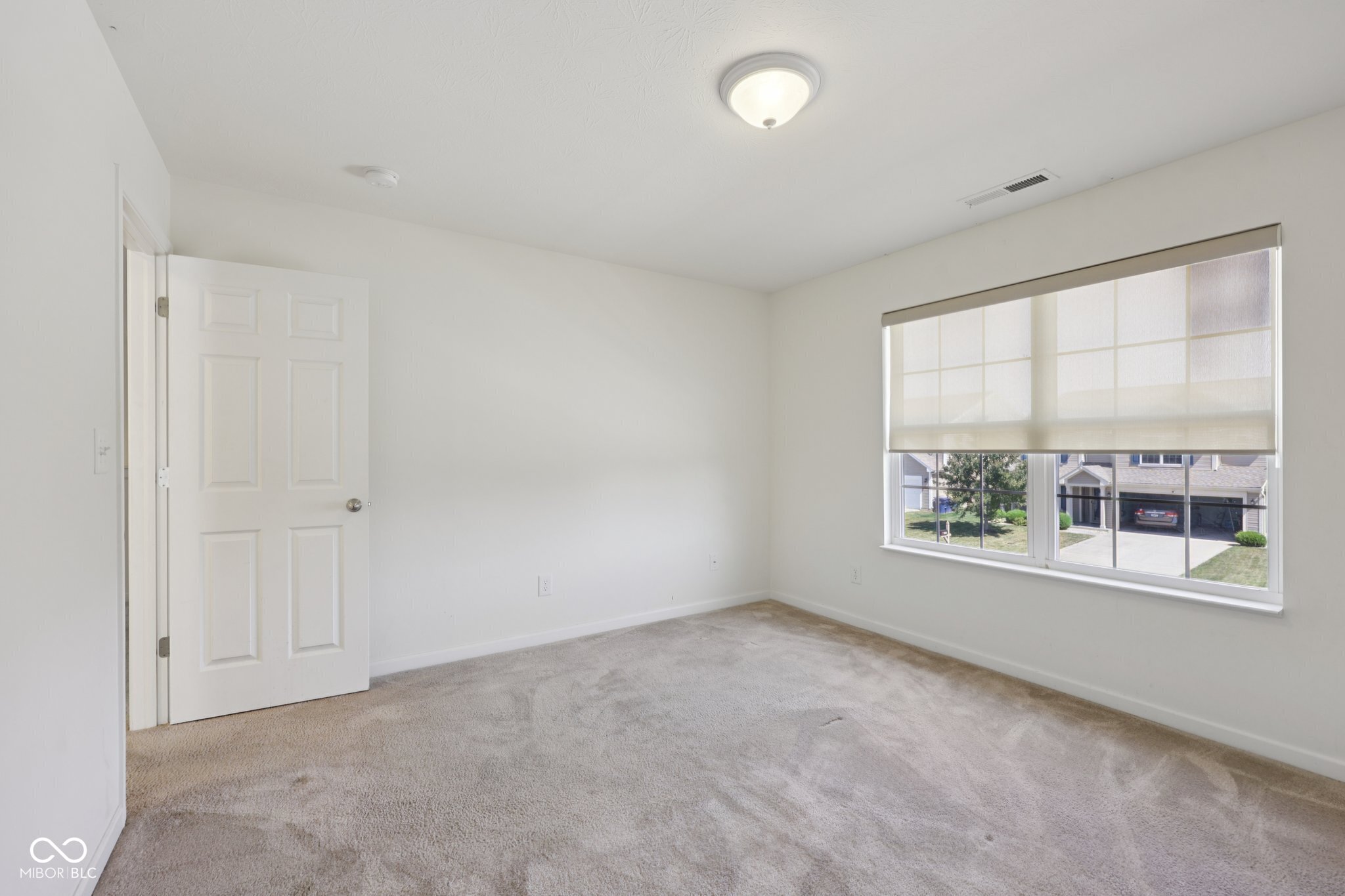 5020 Greenside Drive