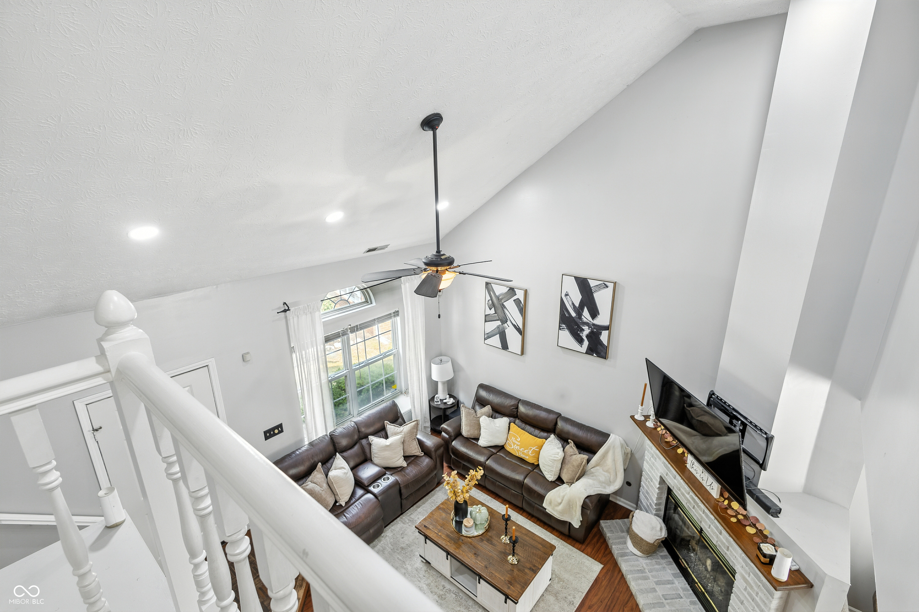 4611 Owls Nest Place