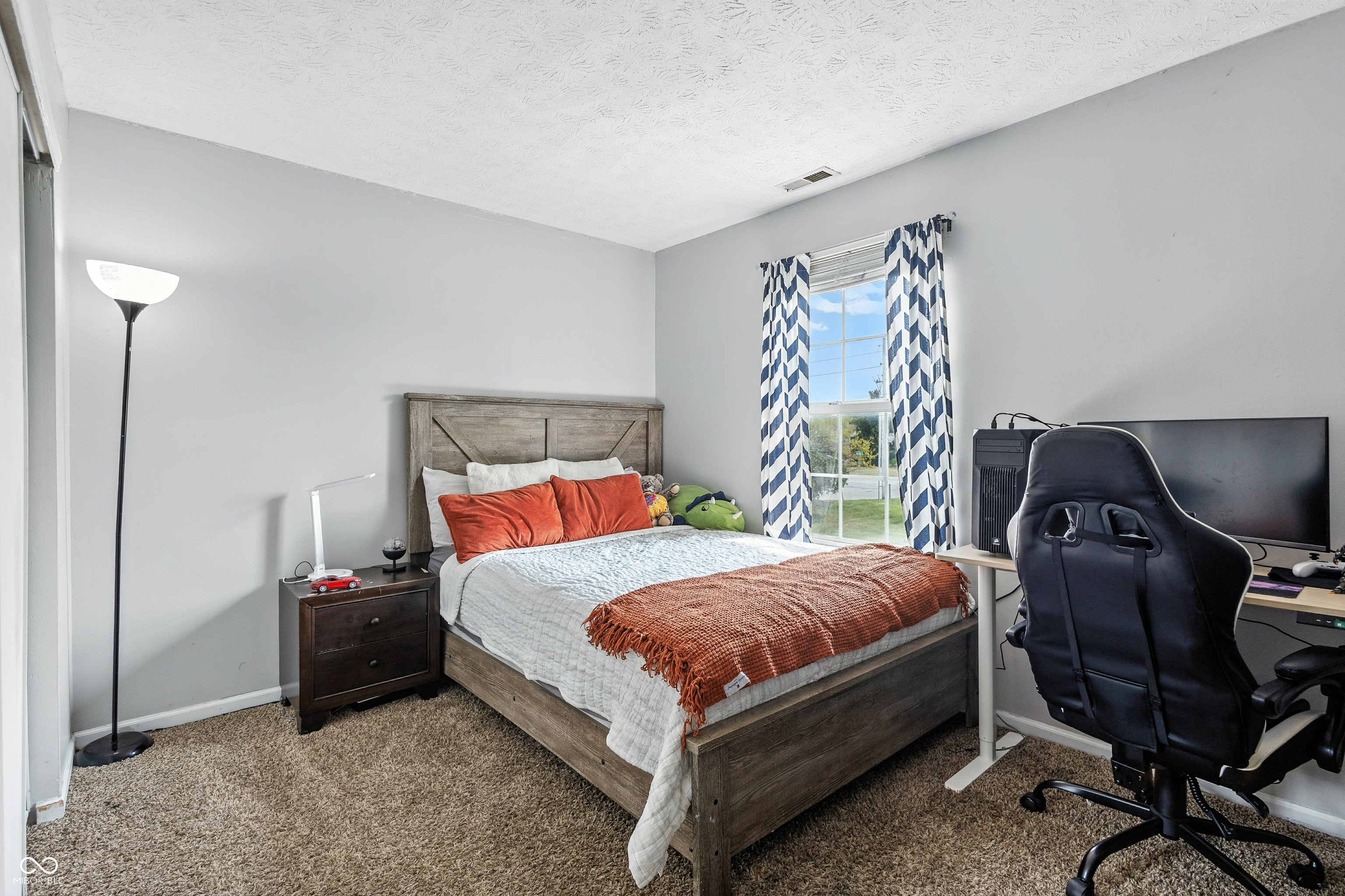 4611 Owls Nest Place