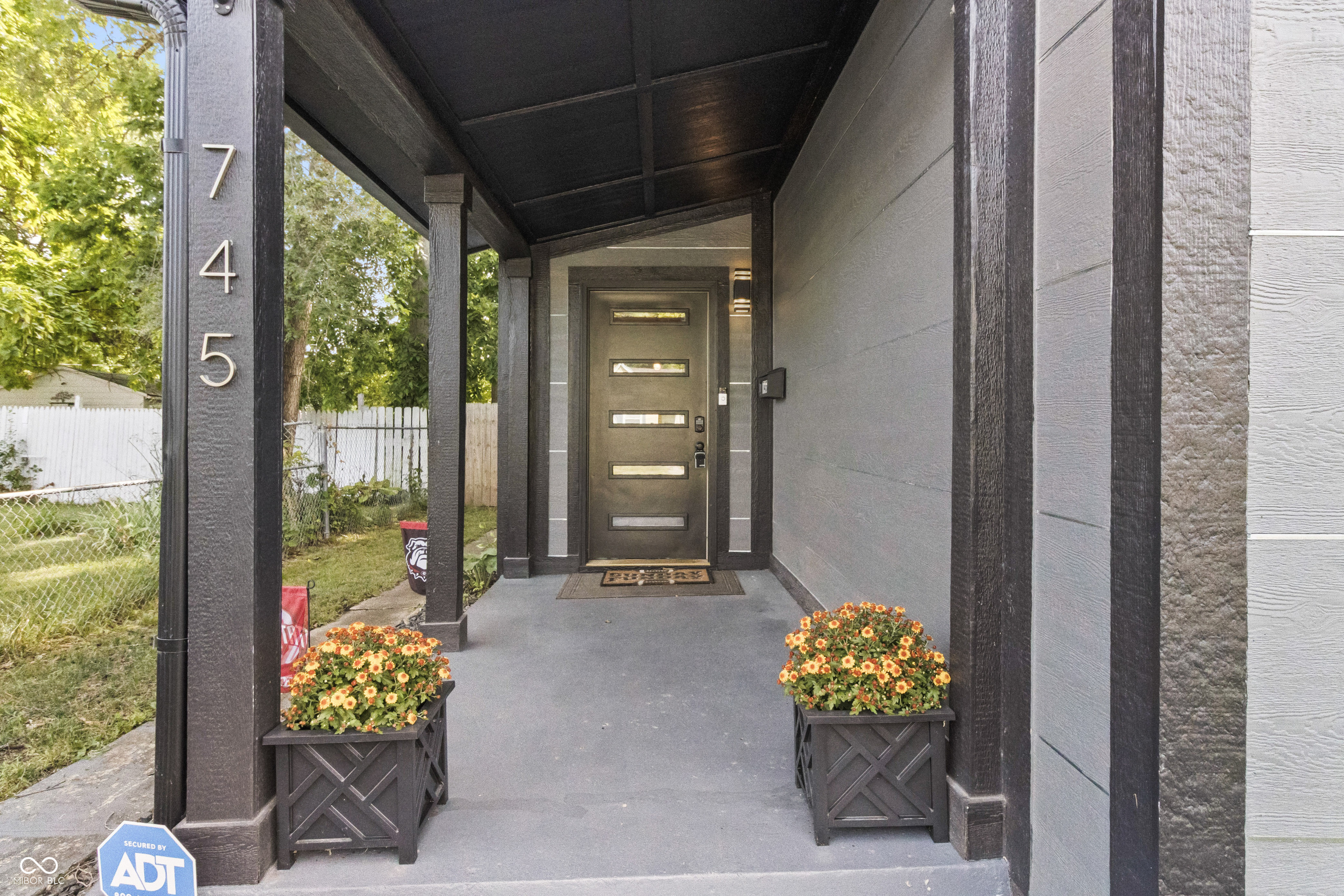 745 N Pershing Avenue