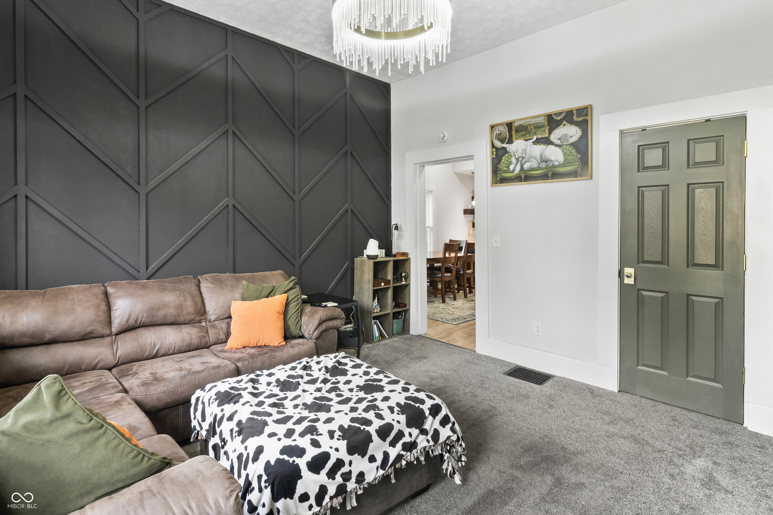 745 N Pershing Avenue