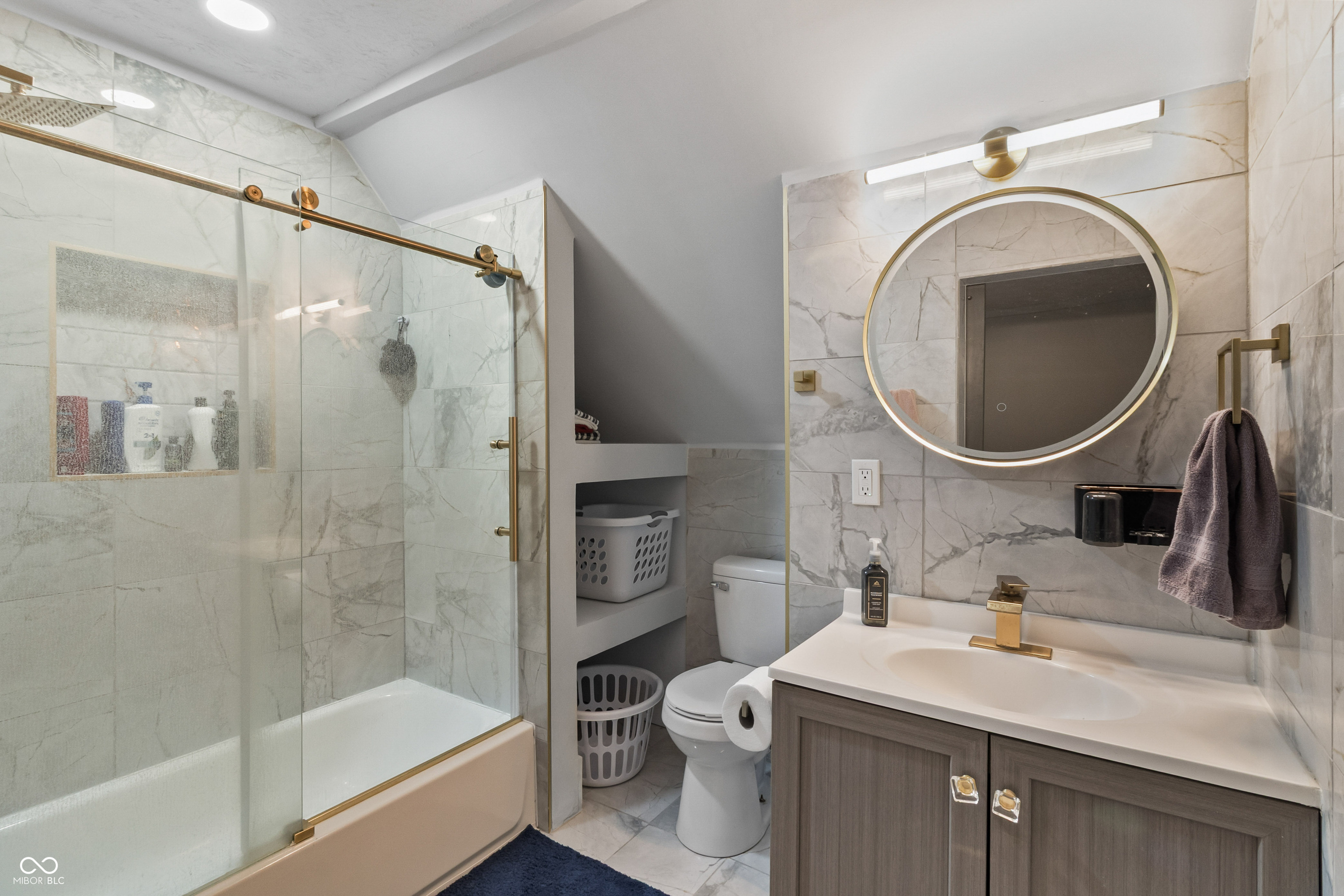 745 N Pershing Avenue