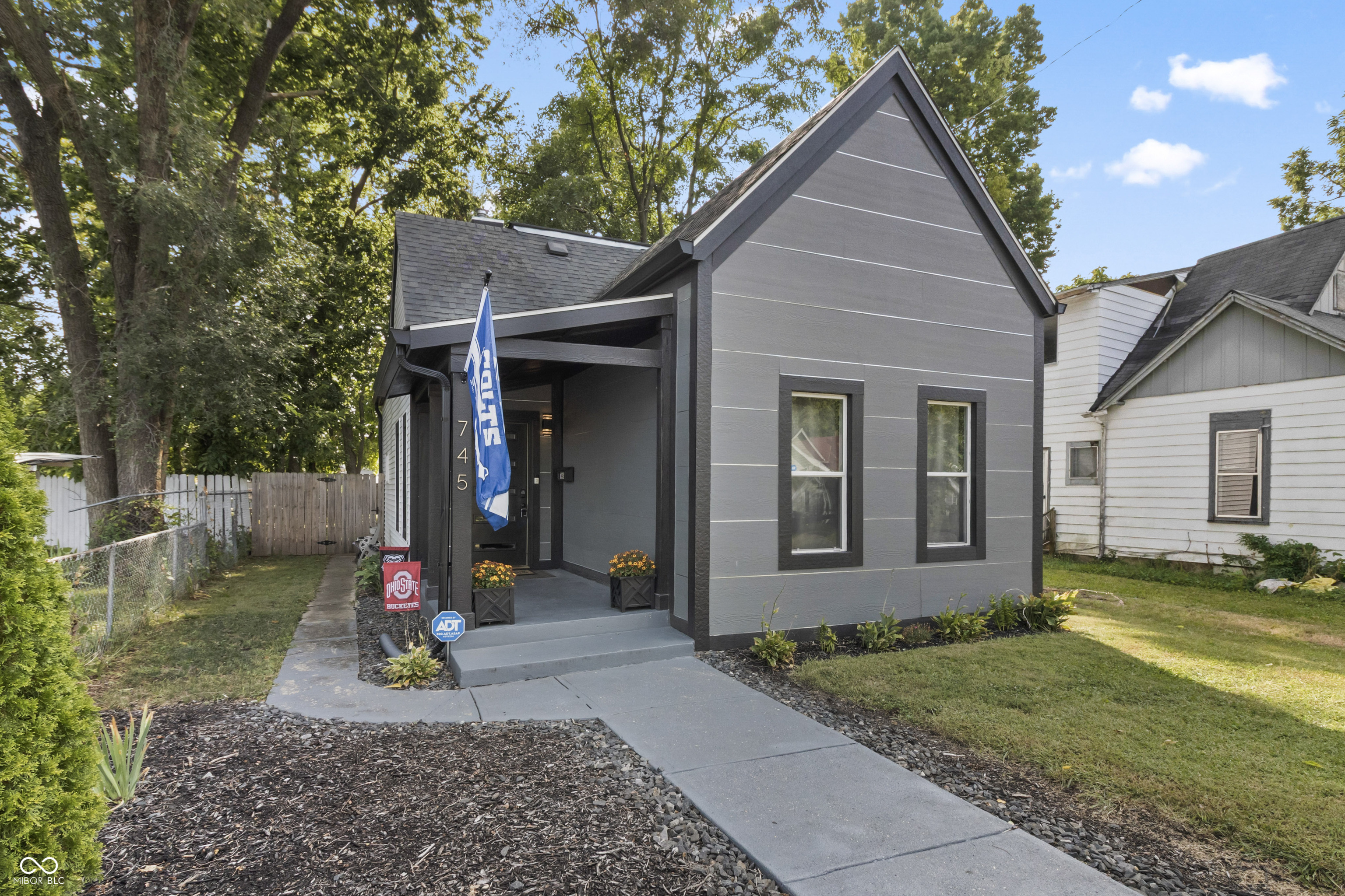 745 N Pershing Avenue