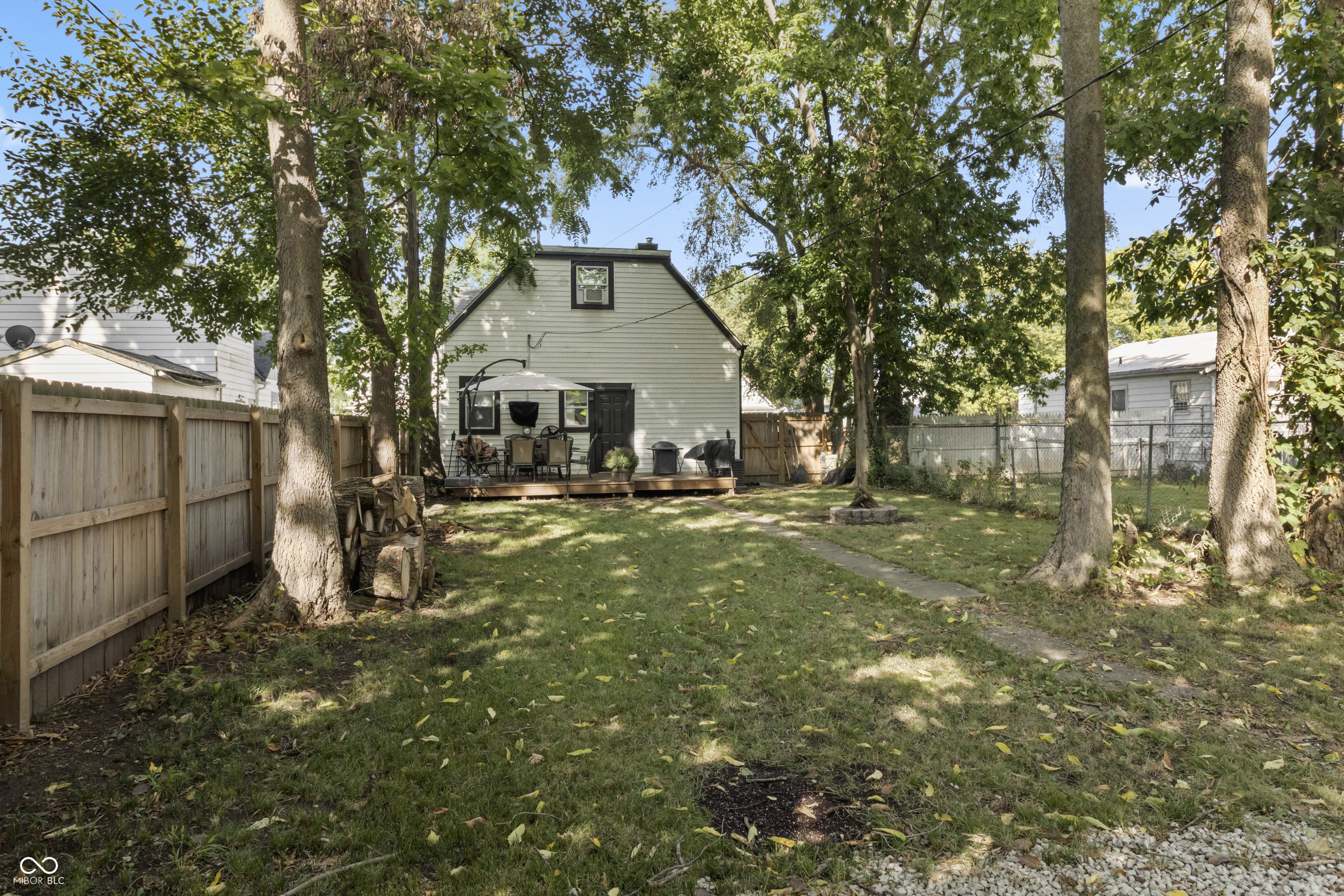 745 N Pershing Avenue