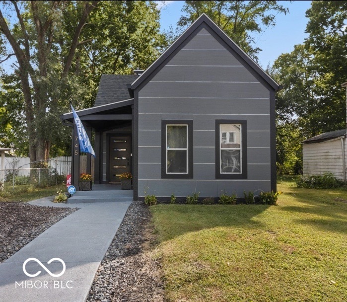 745 N Pershing Avenue