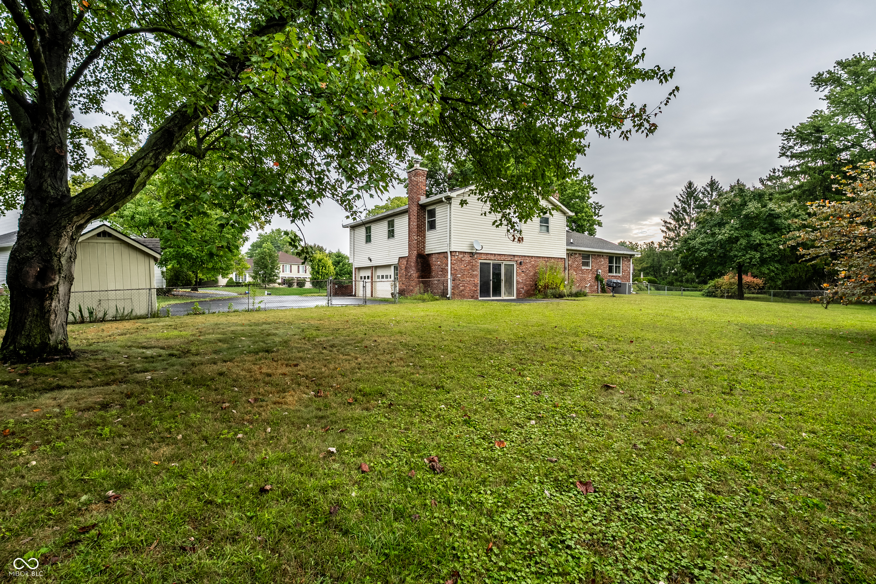 7235 Sondridge Circle