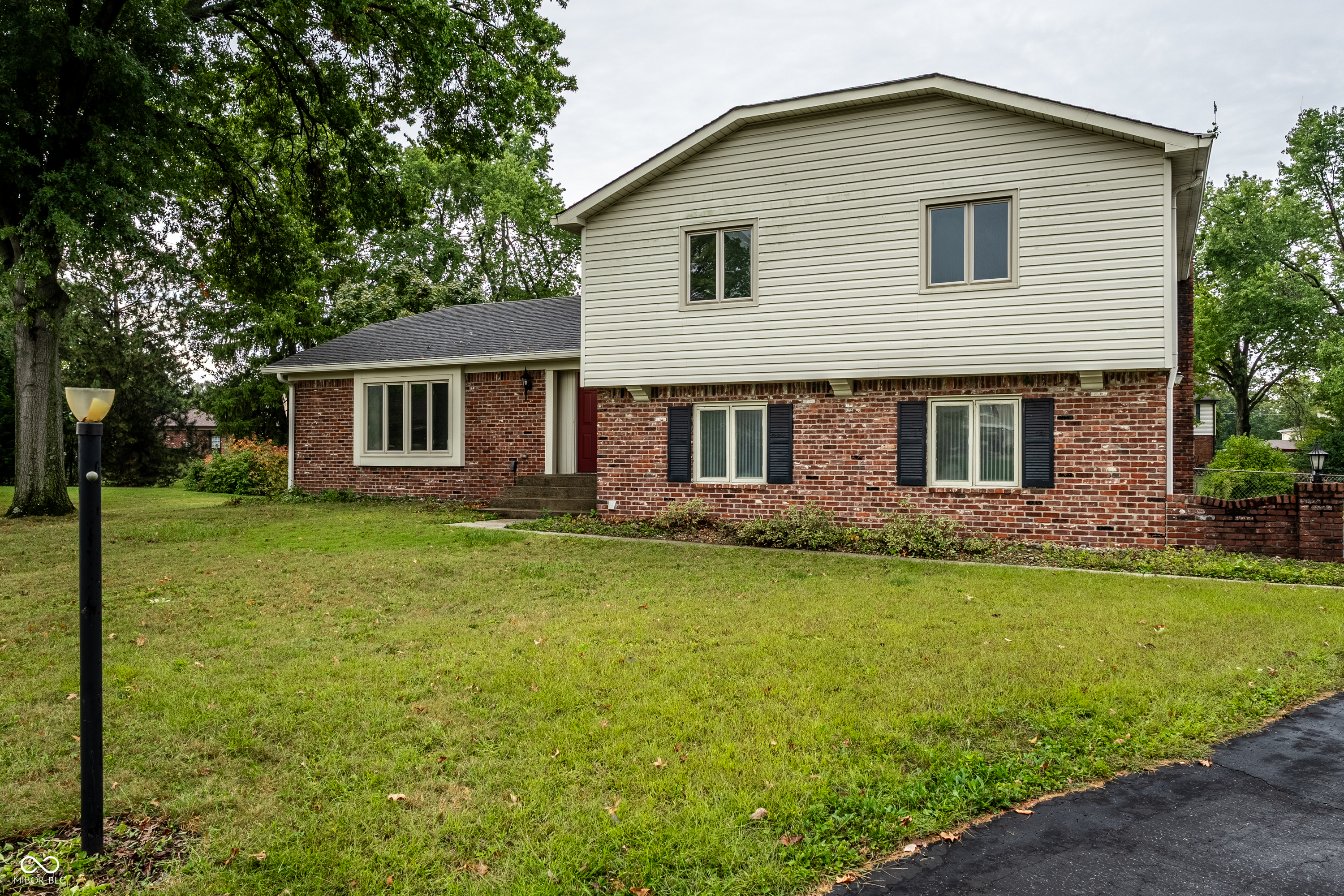 7235 Sondridge Circle