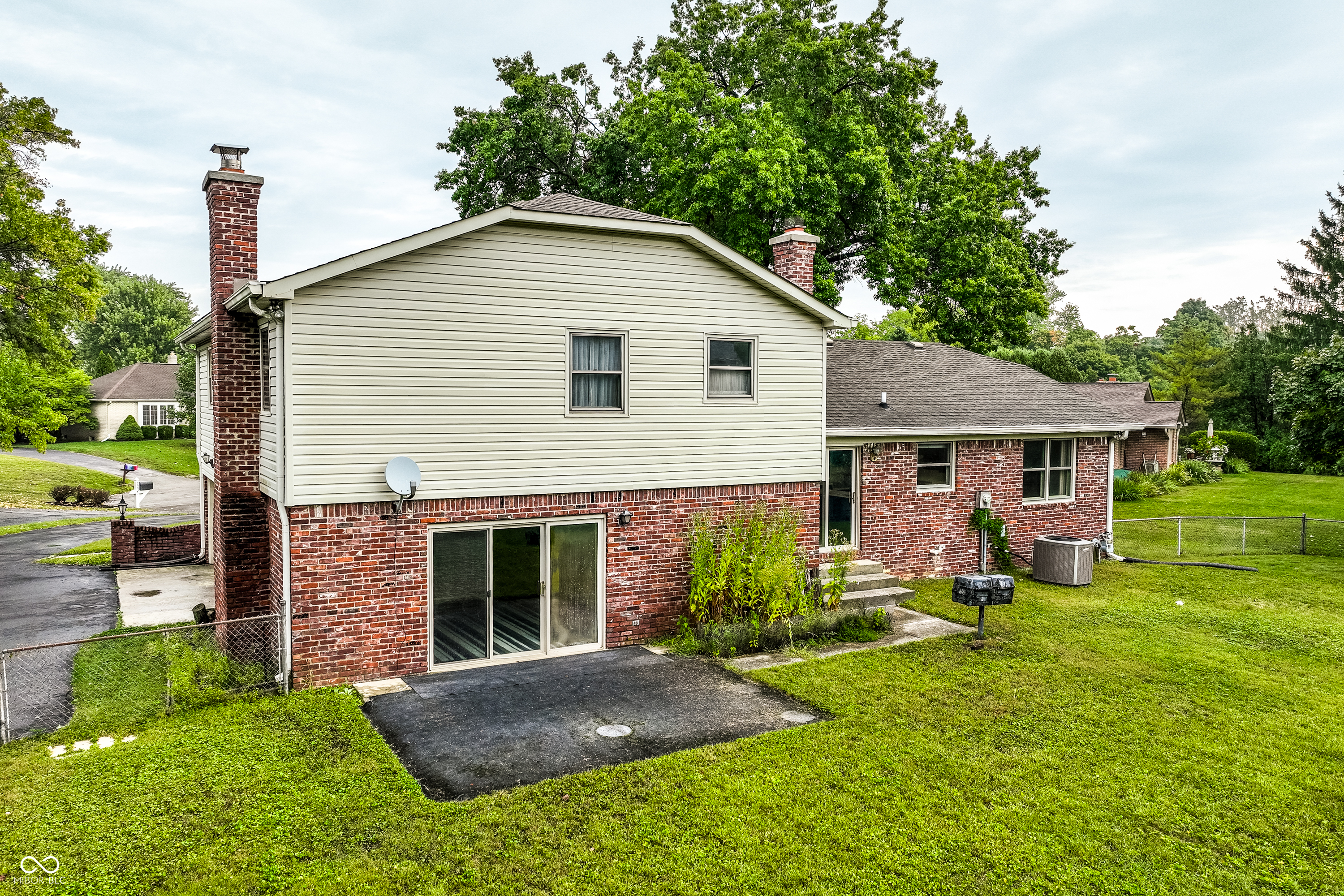 7235 Sondridge Circle