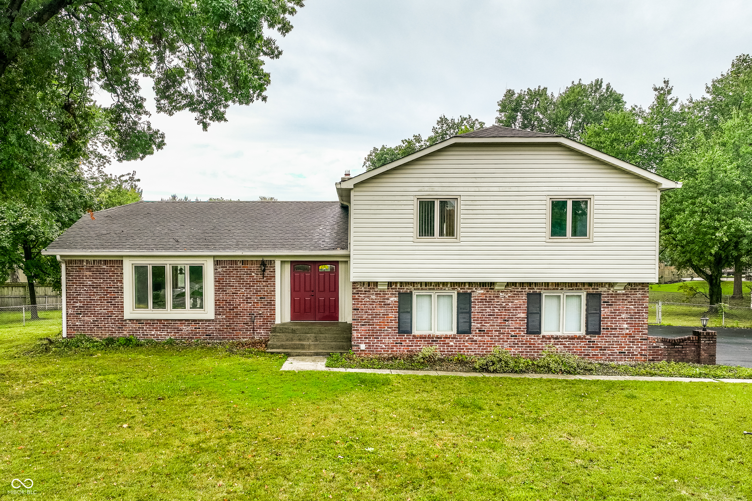 7235 Sondridge Circle