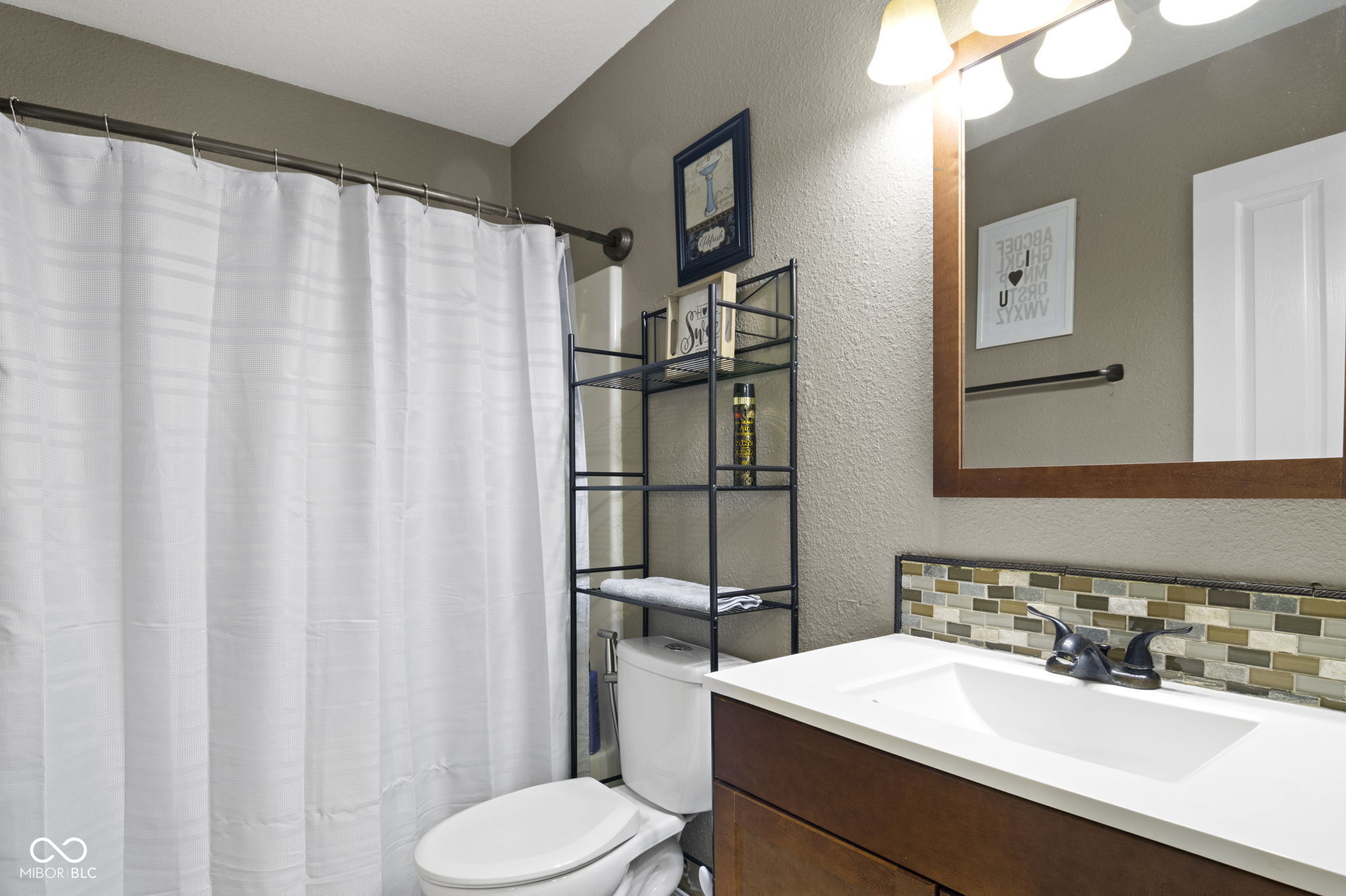 9919 Commonwealth Drive