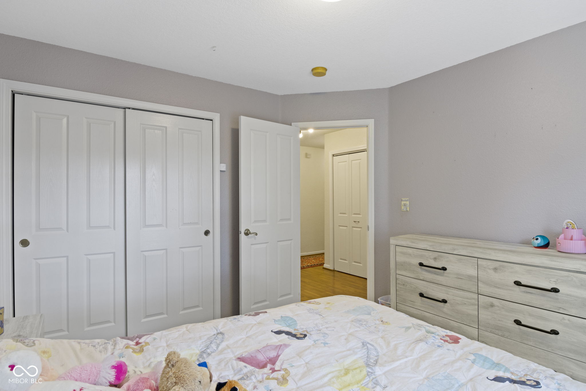 9919 Commonwealth Drive