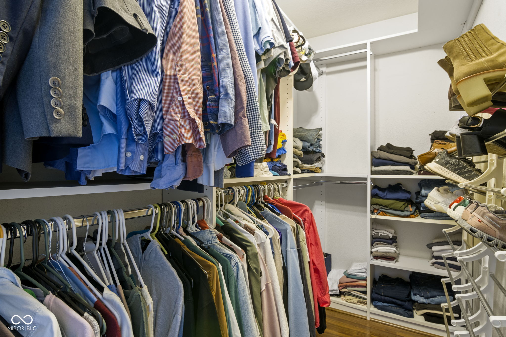 9919 Commonwealth Drive