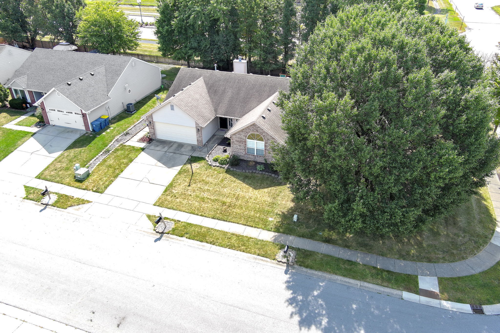 9919 Commonwealth Drive