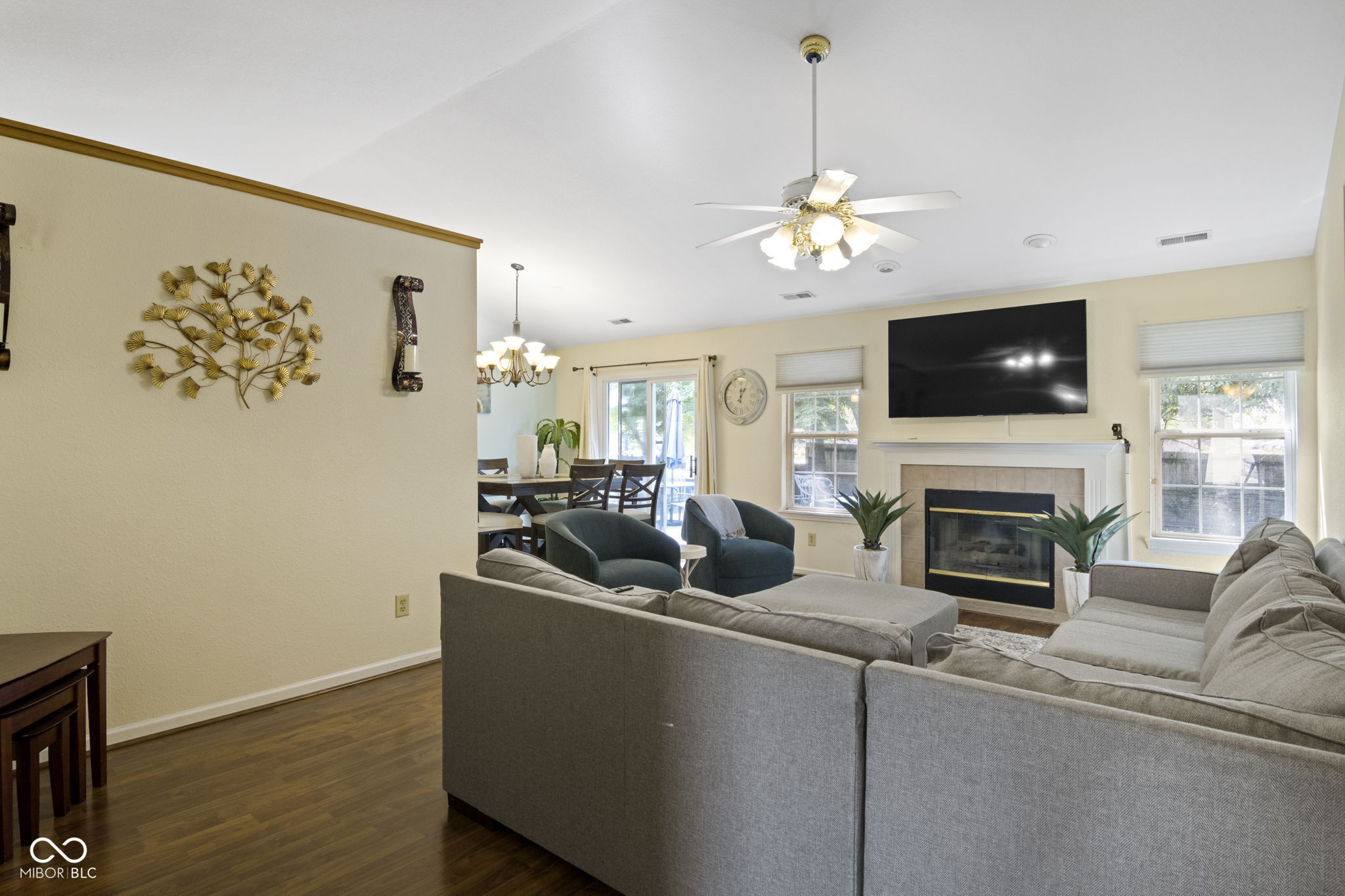 9919 Commonwealth Drive