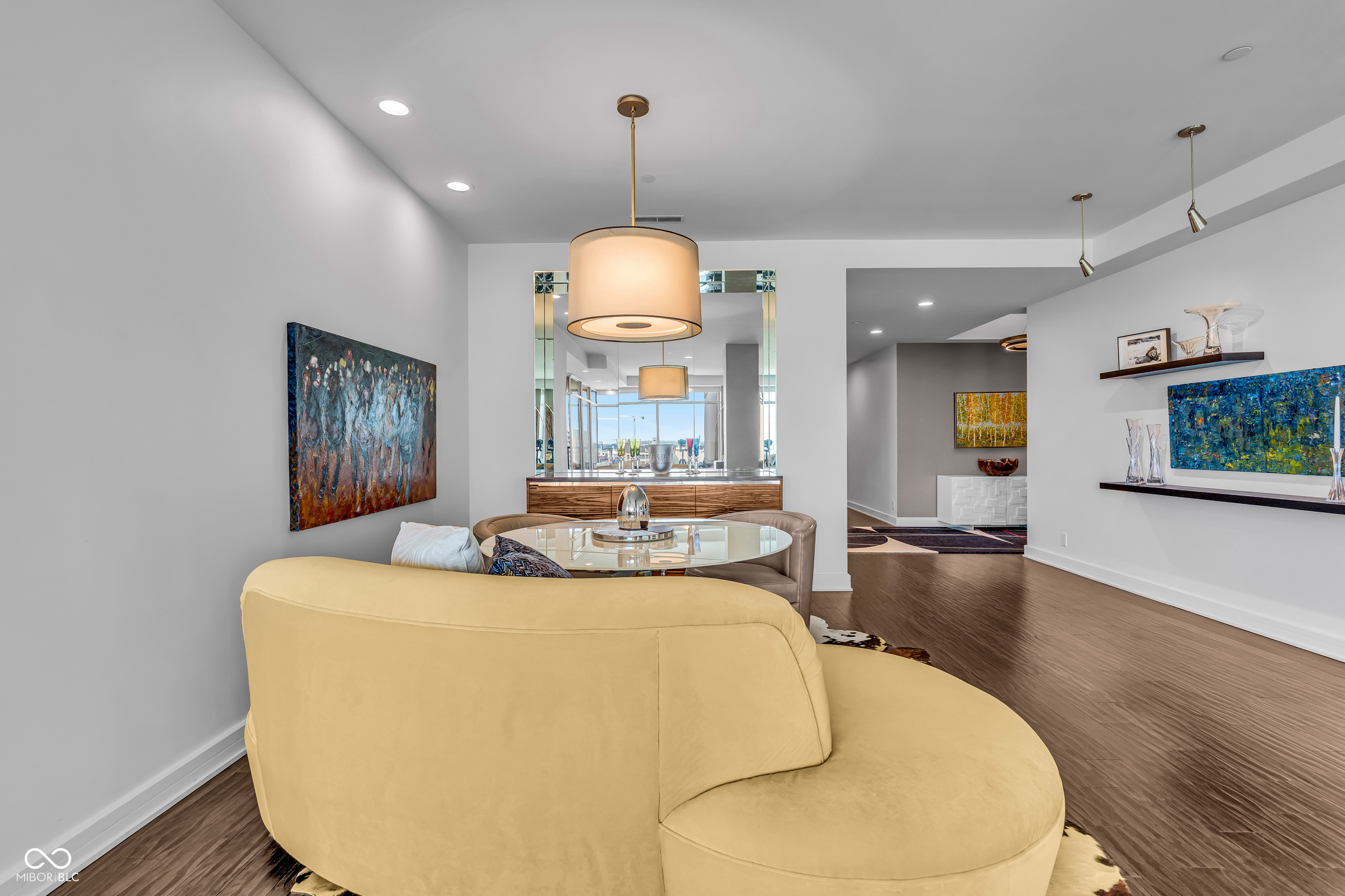 429 N Pennsylvania Street Unit: UNIT 801