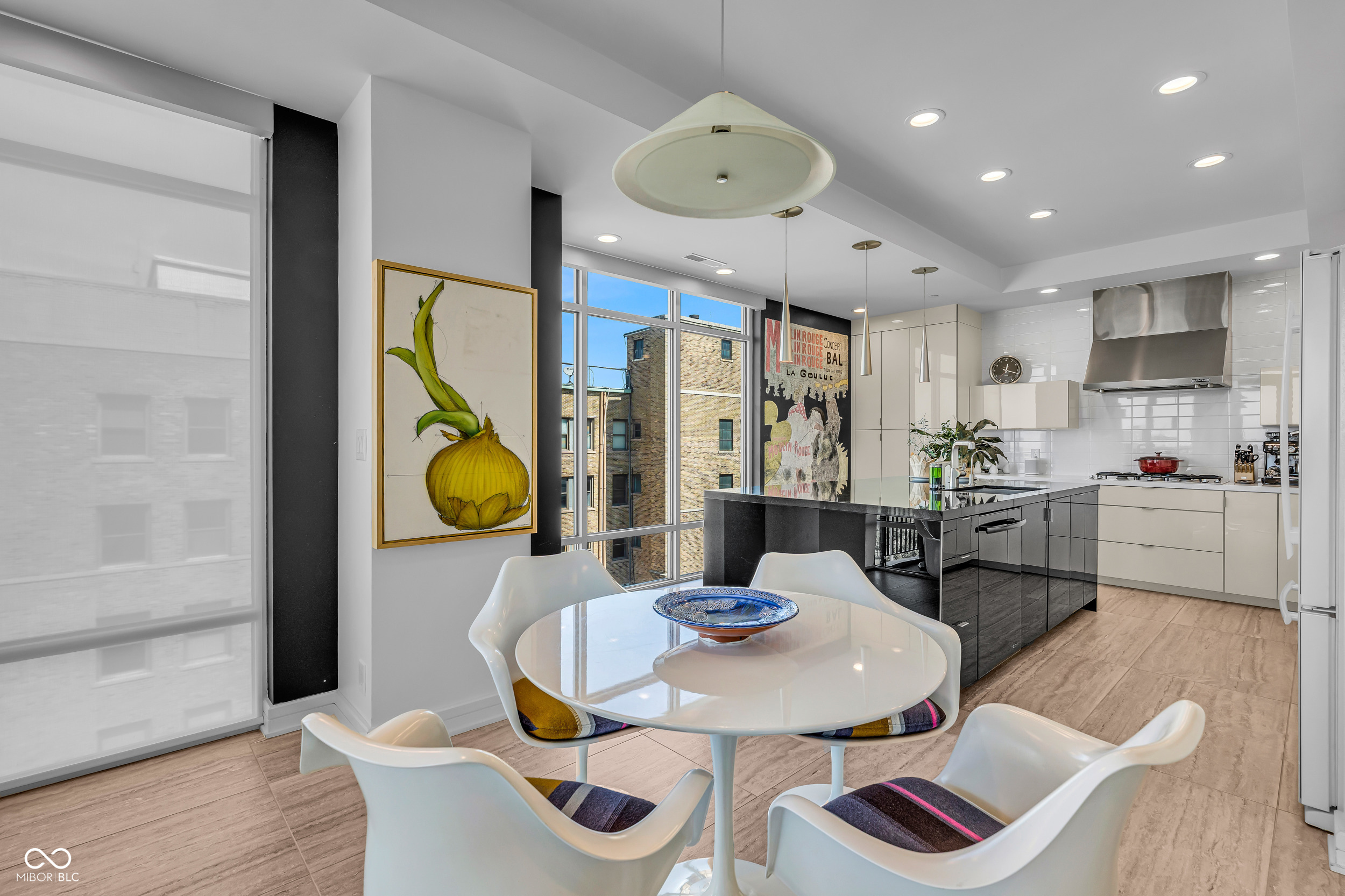 429 N Pennsylvania Street Unit: UNIT 801